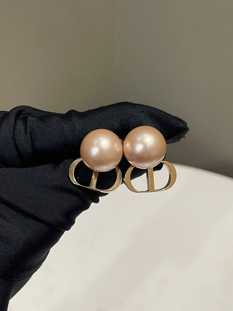Dior CD Tribal Earrings
Pink Glass Pearls
