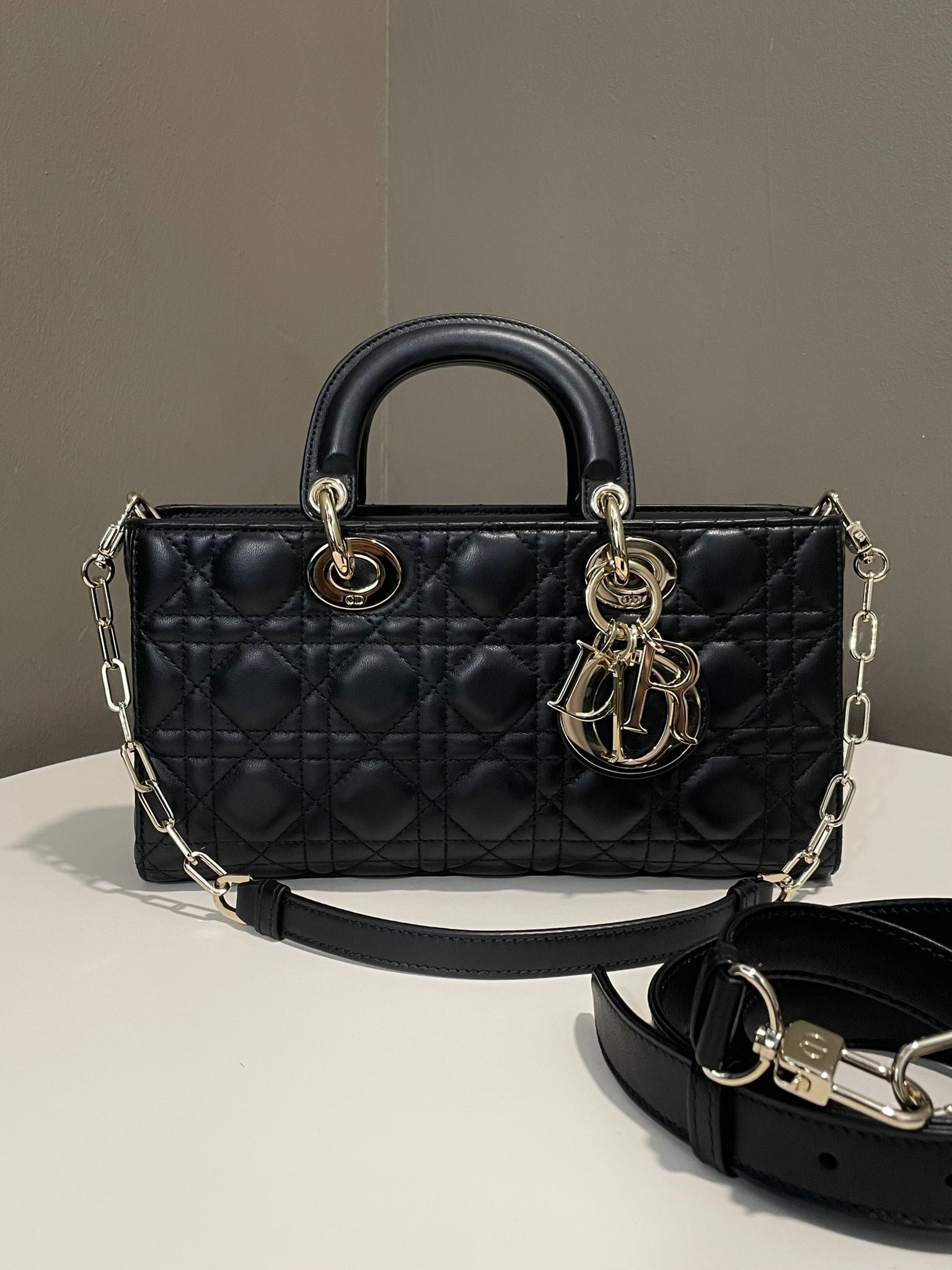 Other Brands Handbags – Tagged 