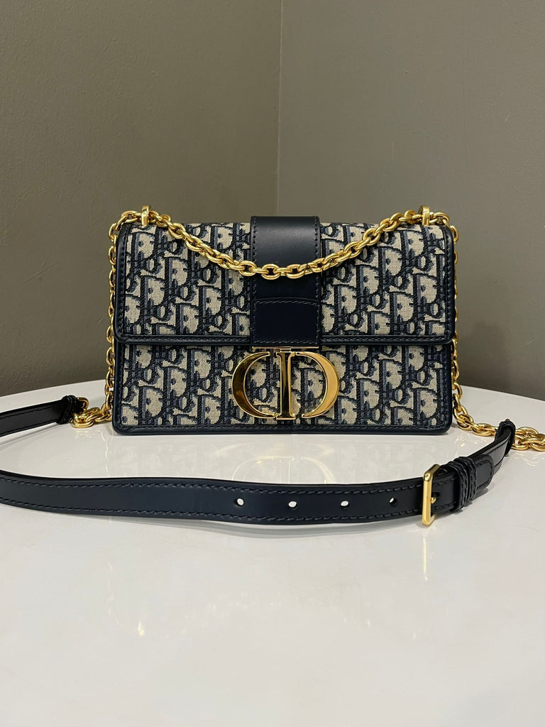 Dior Montaigne 30 Chain Navy Oblique