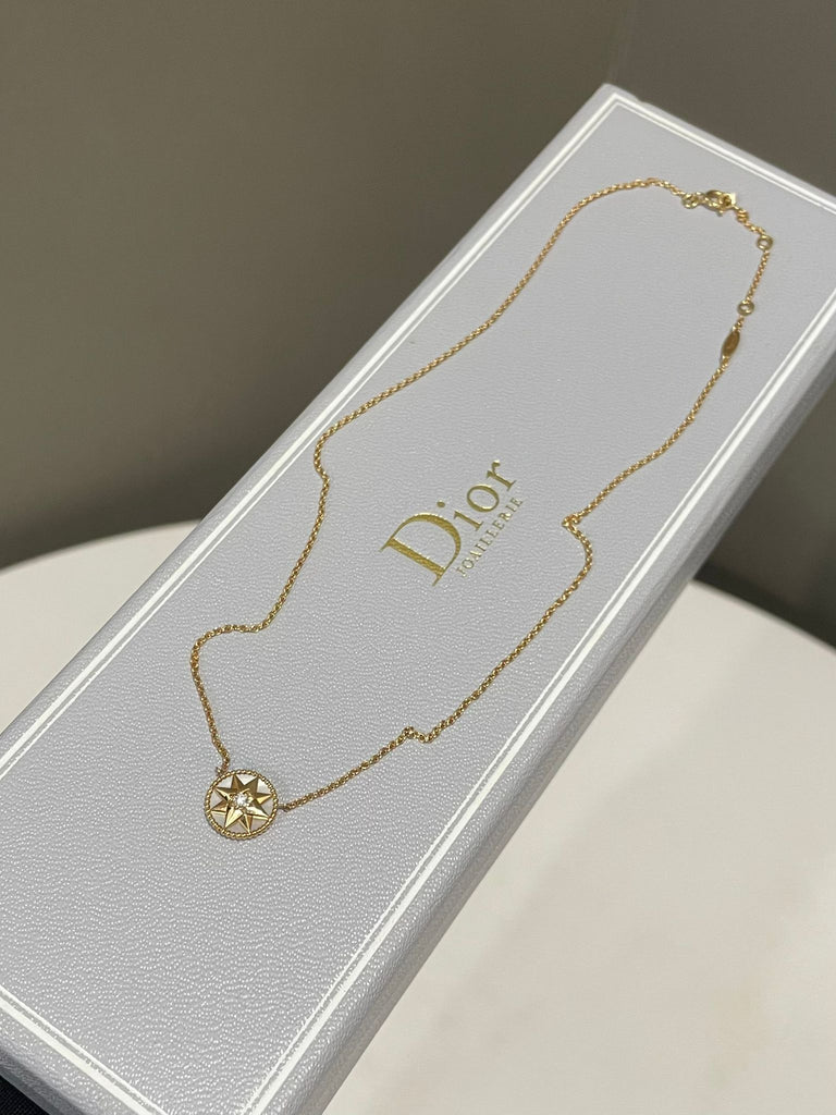 Dior Rose des Vents necklace 18K Yellow Gold Mother of Pearl