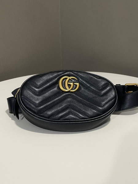 Gucci GG Marmont Matelassé Belt Bag Black Clafskin  display picture 3