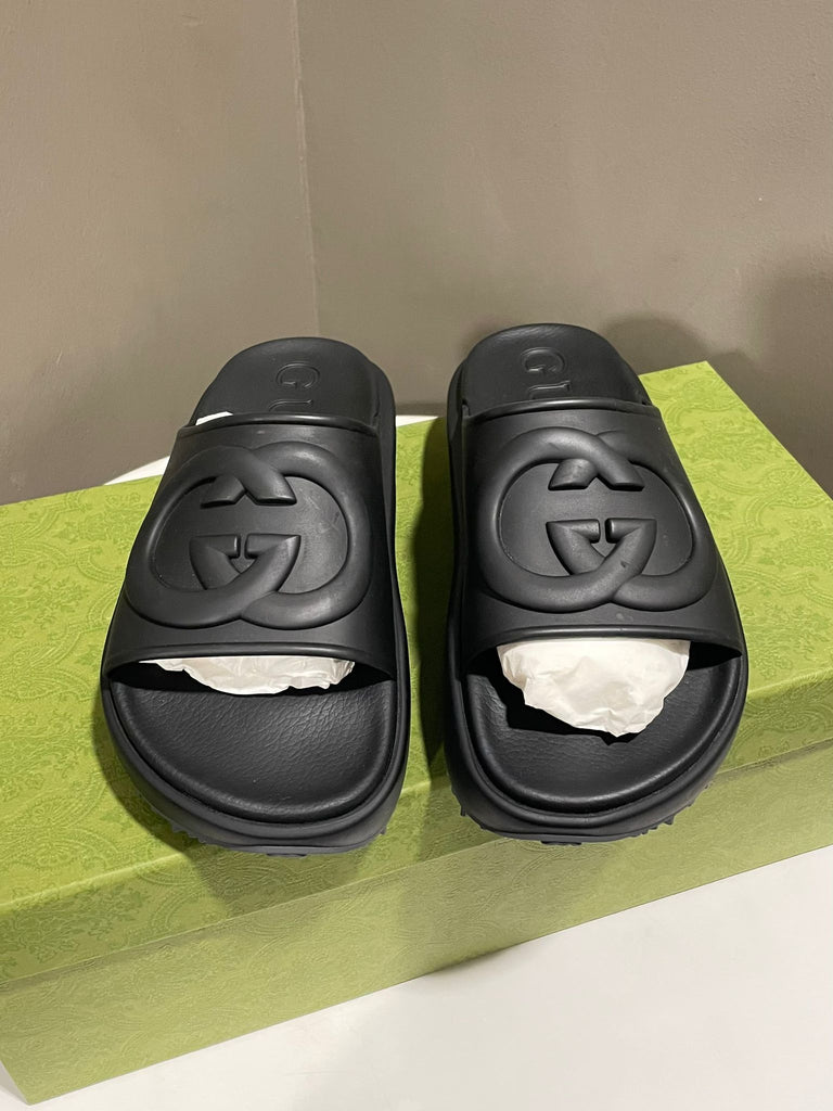 Gucci Interlocking G slide sandal Black Rubber Size 5