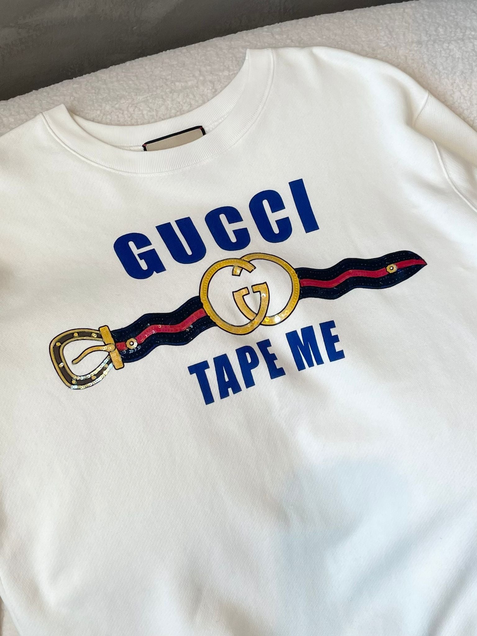 【正規品】GUCCI スウェット トレーナー　TAPE ME スパンコール Gucci Tape Me Sequin Sweatshirt Ivory / Blue / Gold / Multicolor