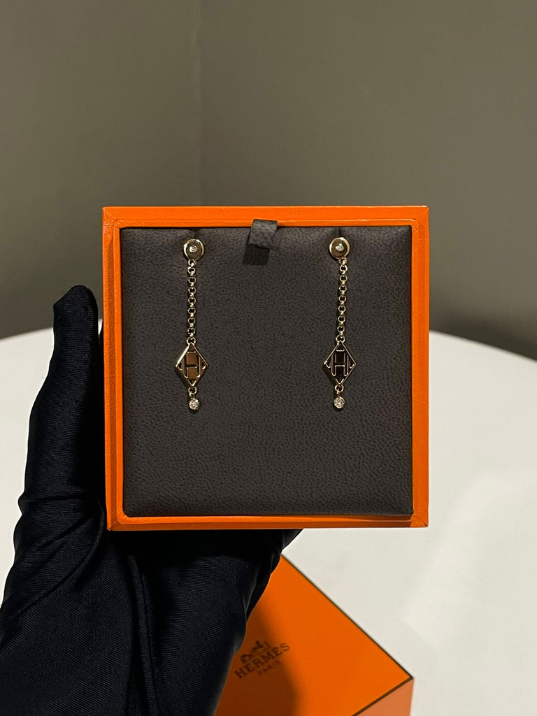 Hermes Ex-Libris H Earrings
18K Rose Gold