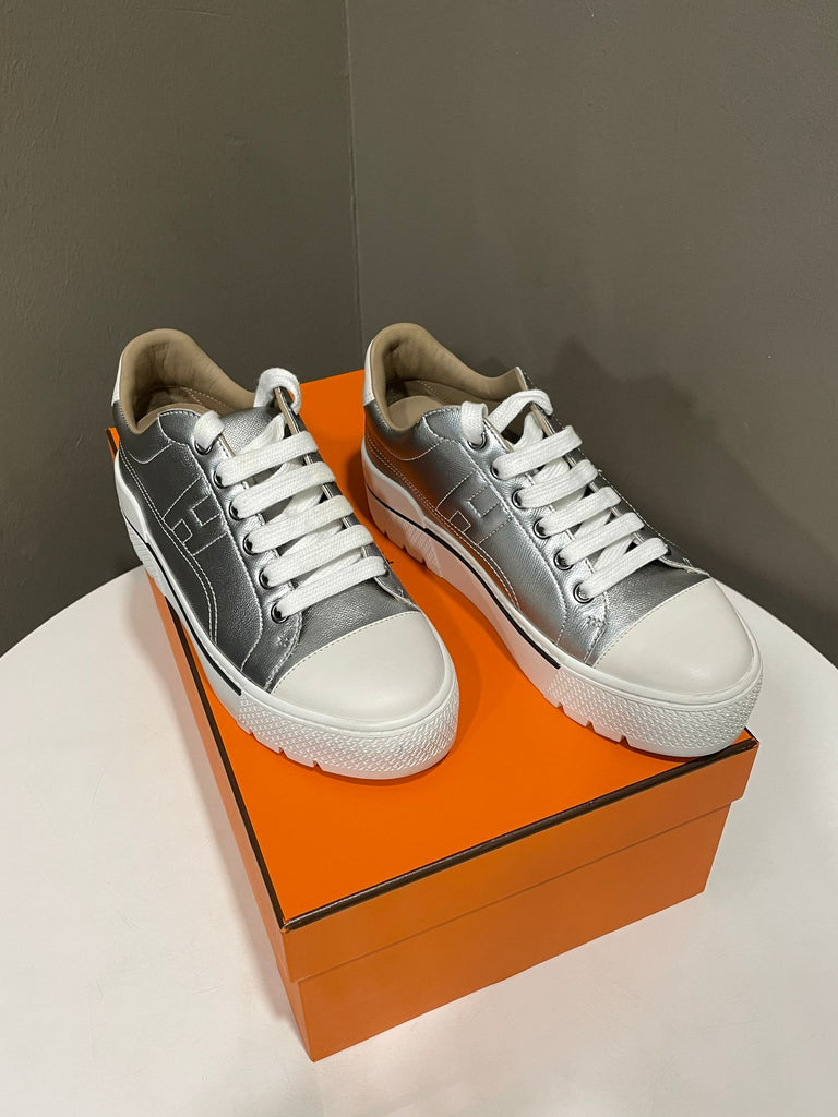 Hermes Femme Voltage Sneaker Gris Argente/ Blanc Size 35.5