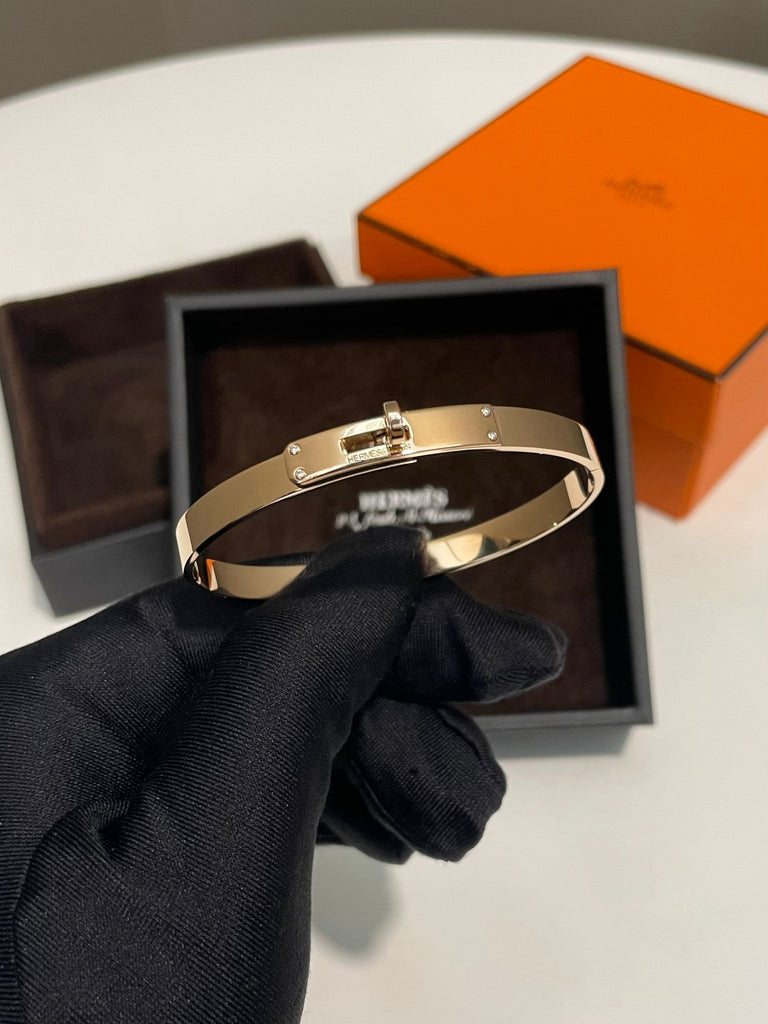 Hermes Kelly H Bracelet 18K Rose Gold