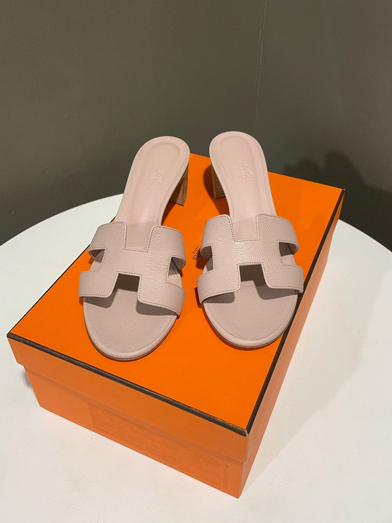 Hermes Oasis Sandals Rose Porcelain Epsom Size 39