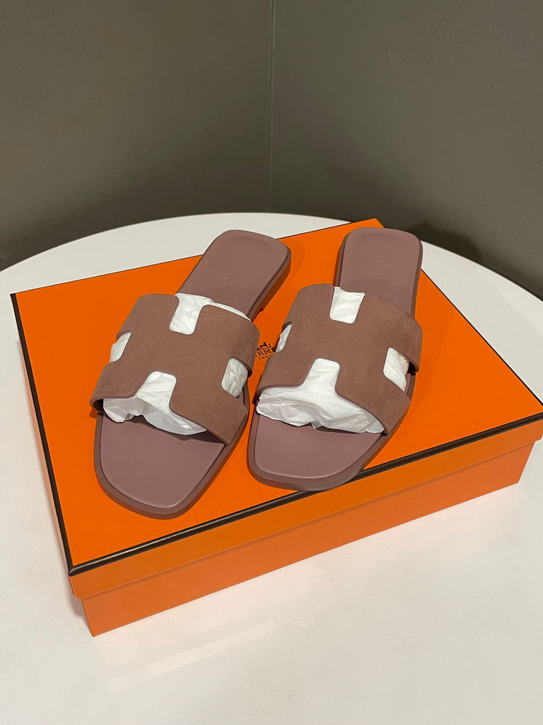 Hermes Oran Sandals Rose Antique Velours