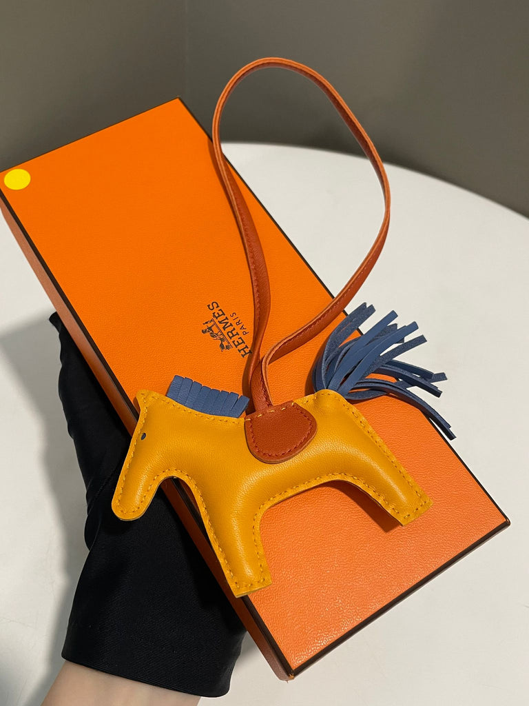 Hermes Rodeo 
Jaune / Bleu