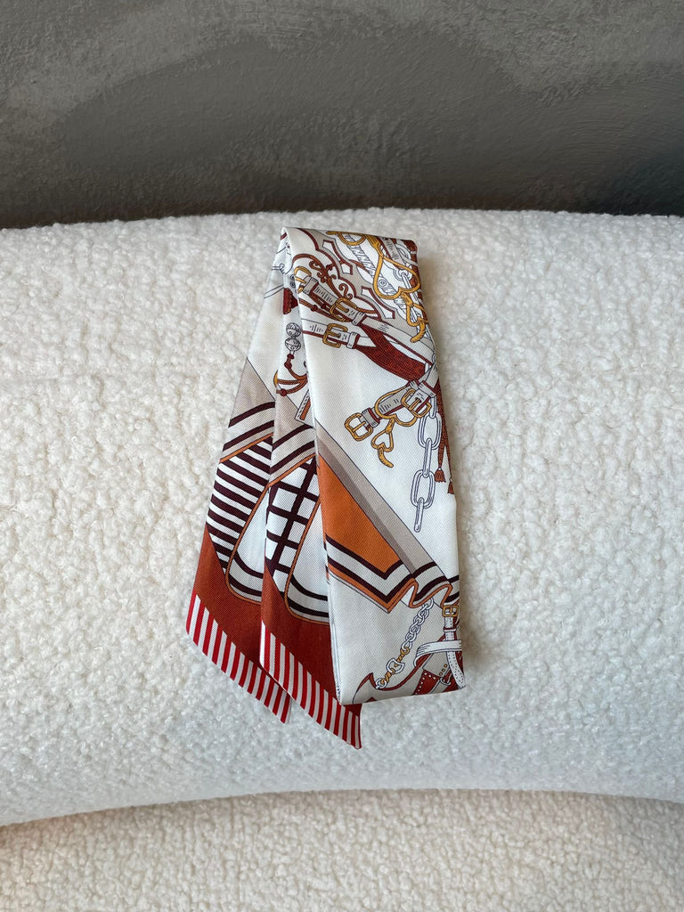 Hermes Saddlemaker's Bouquet Twilly 
Alzan / Etoupe / White  