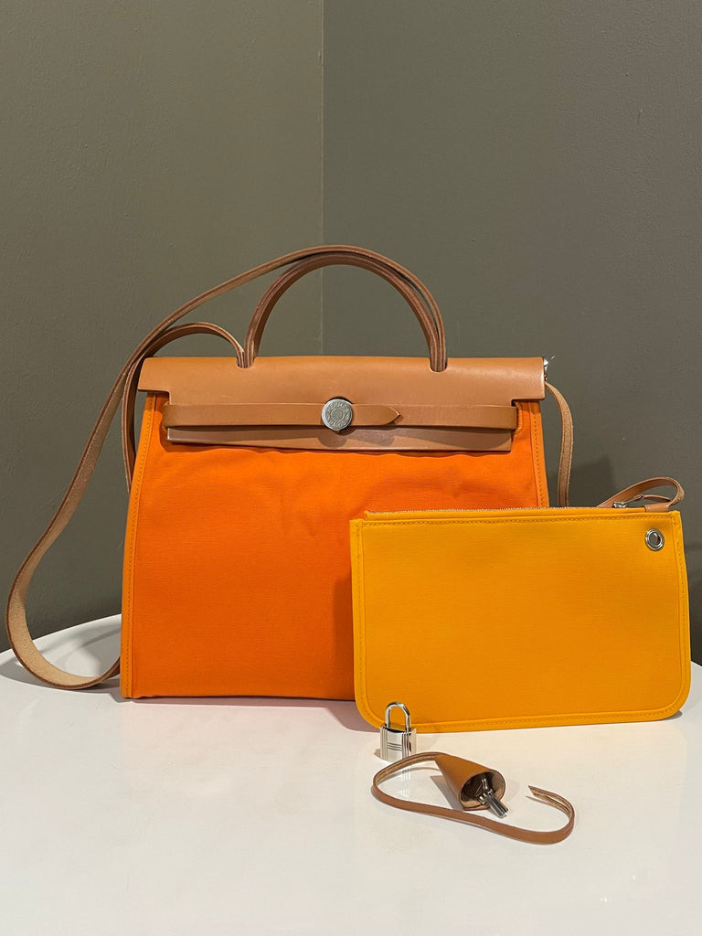 Hermes Herbag Zip 31
Orange