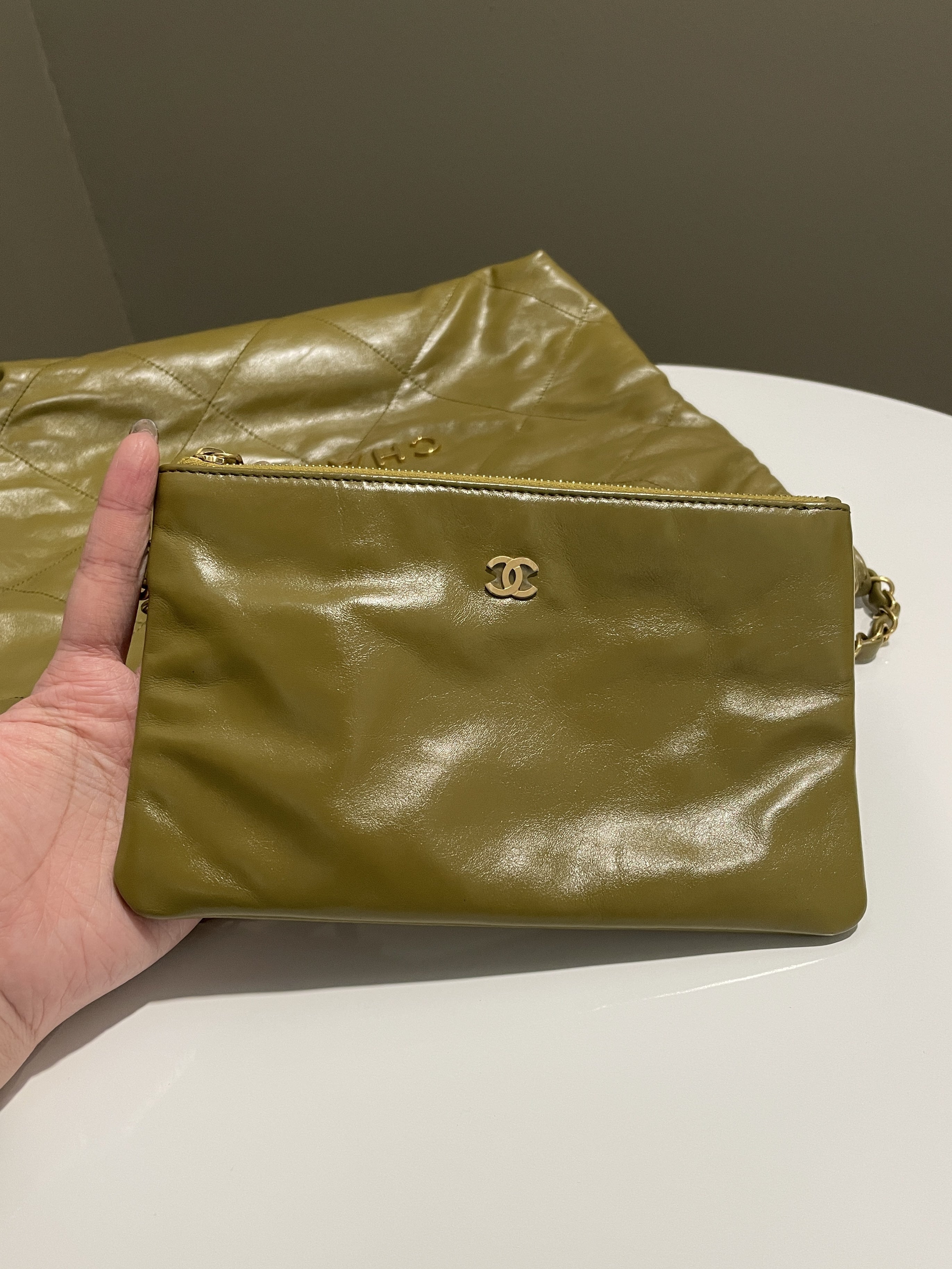 Chanel 22 Small Olive