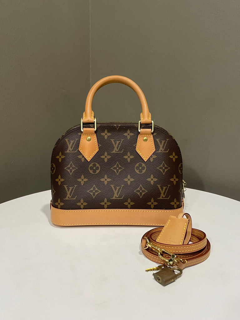 Louis Vuitton Alma BB Classic Monogram