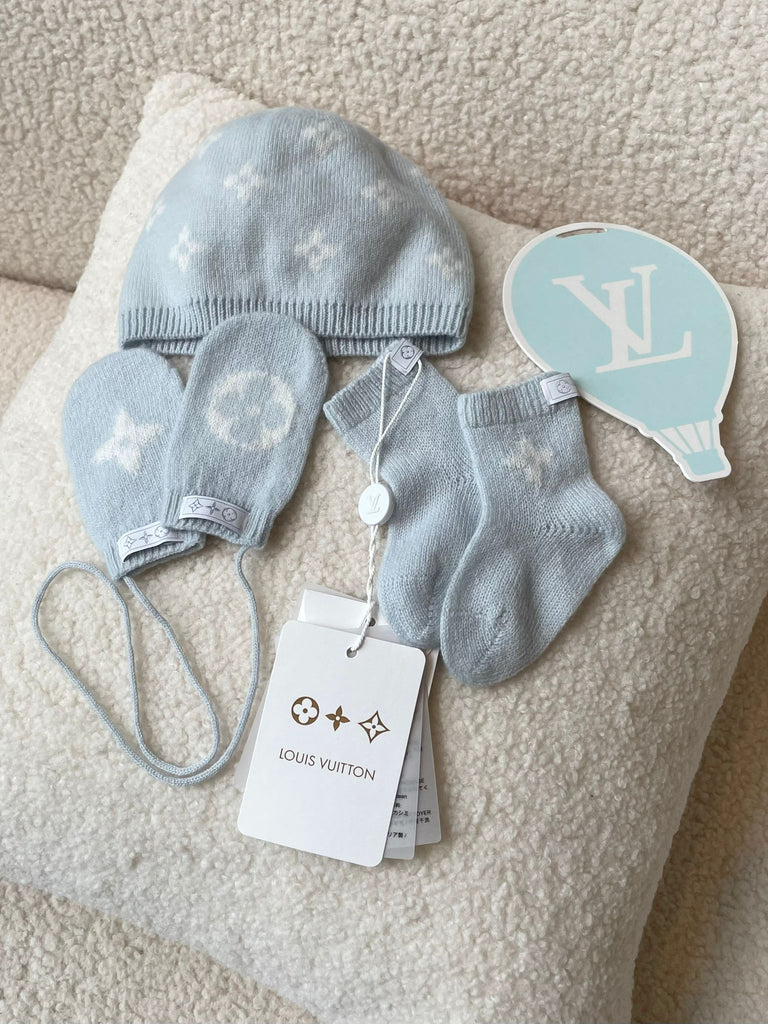 Louis Vuitton Birth Gift Set Light blue Jacquard Monogram-Flower motif