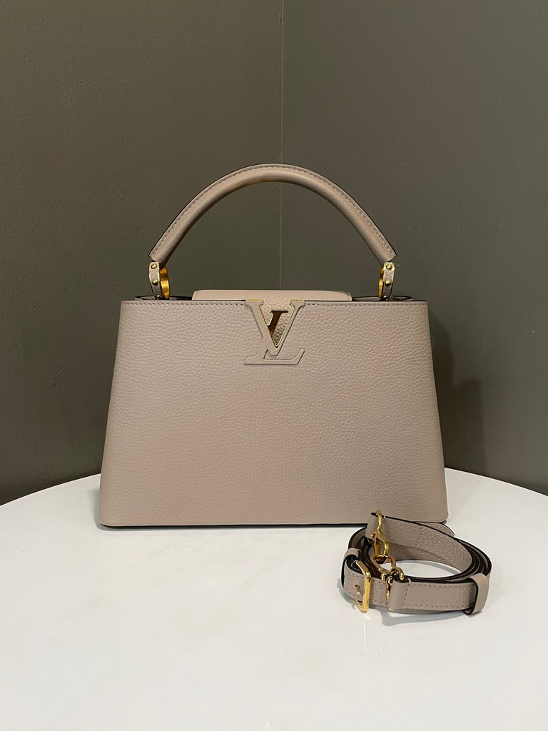 Louis Vuitton Capucines MM Galet Grey Calfskin