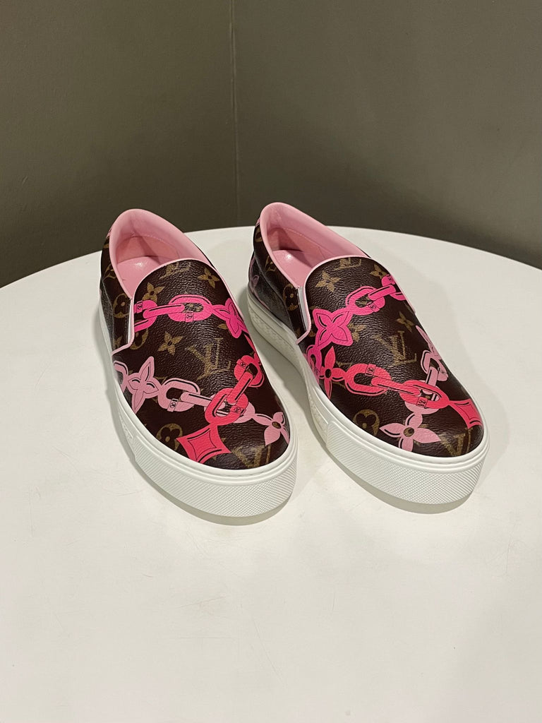 Louis Vuitton Chain Harbor Slip-On Rose Ballerine / Poppy Size 38