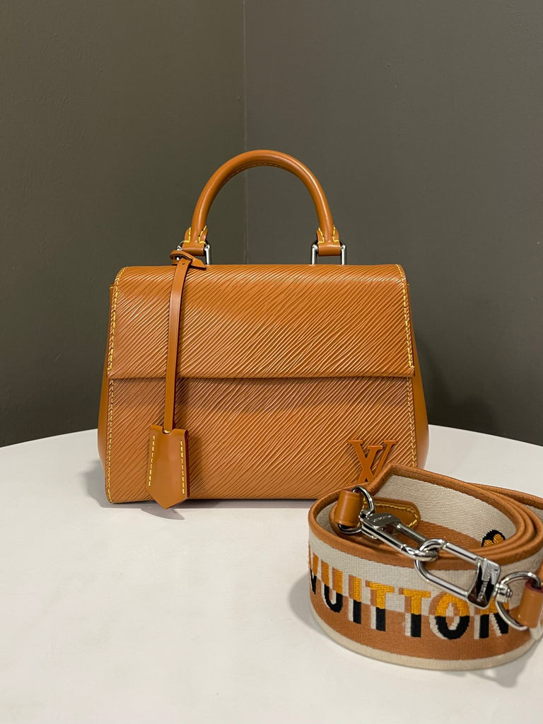 Louis Vuitton Cluny Mini Gold Epi Leather