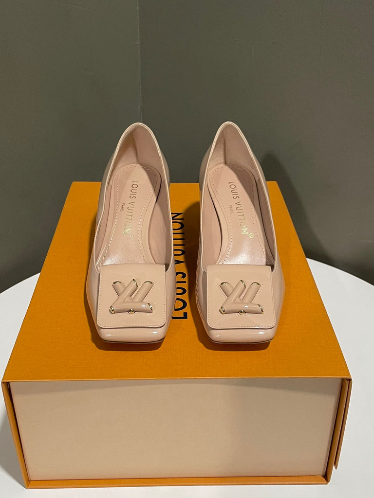 Louis Vuitton LV Shake Pumps Nude Patent GHW Size 37