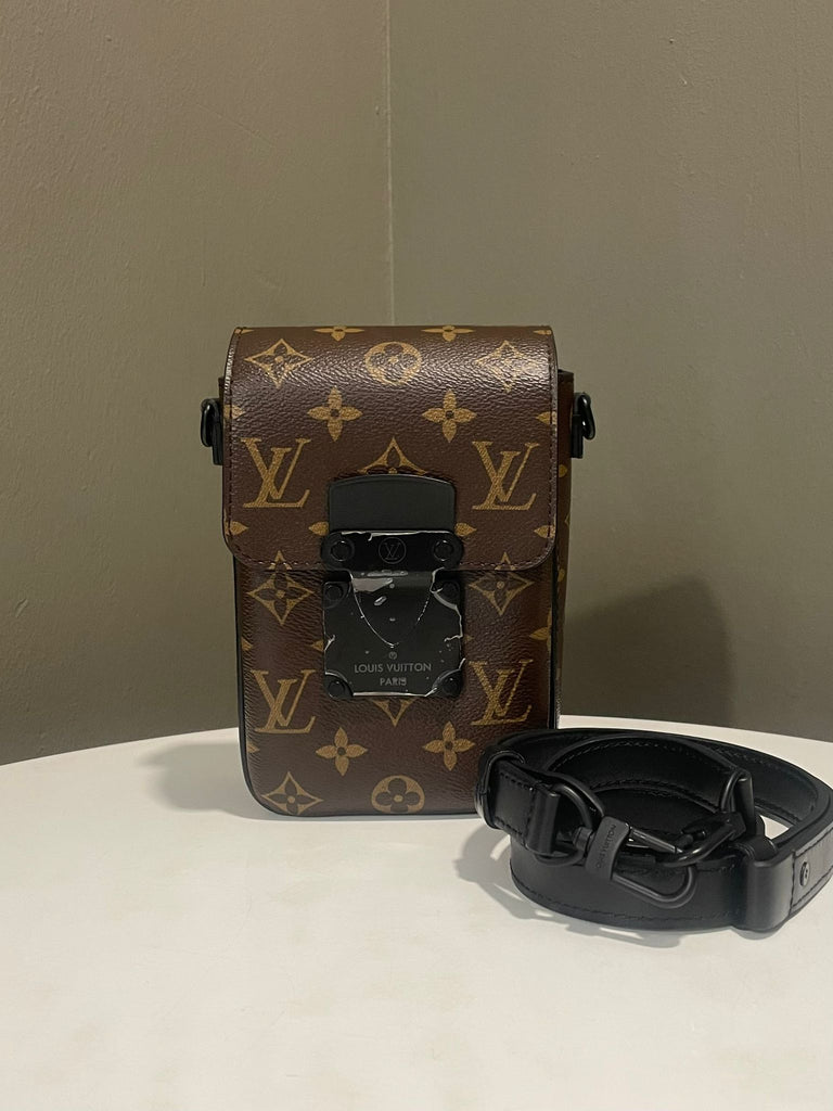 Louis Vuitton S-Lock Vertical Wearable Wallet Black / Monogram