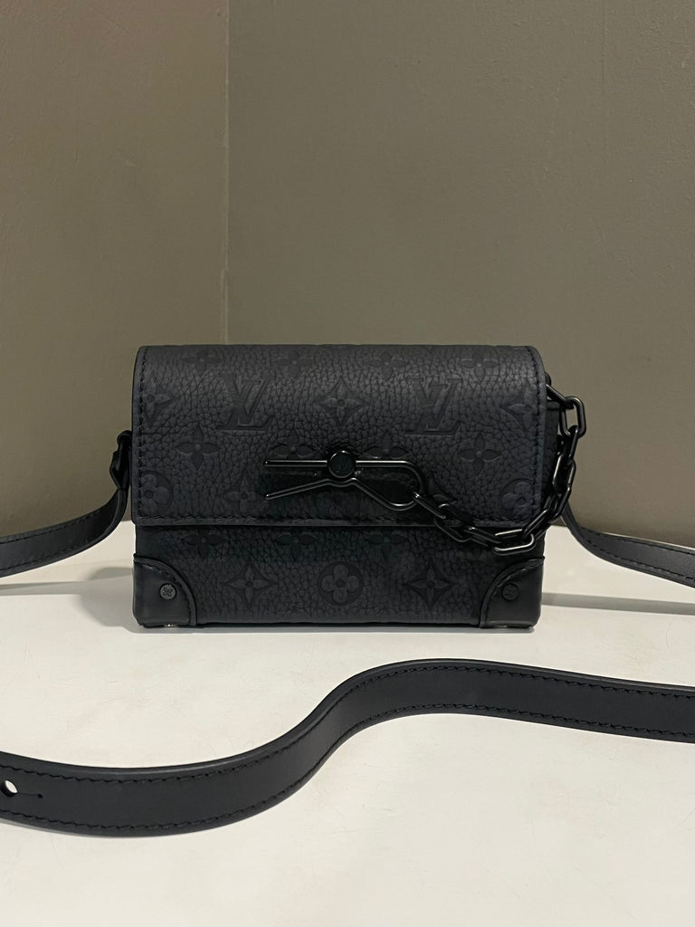 Louis Vuitton Steamer Wearable Wallet Bag Noir Monogram Taurillon