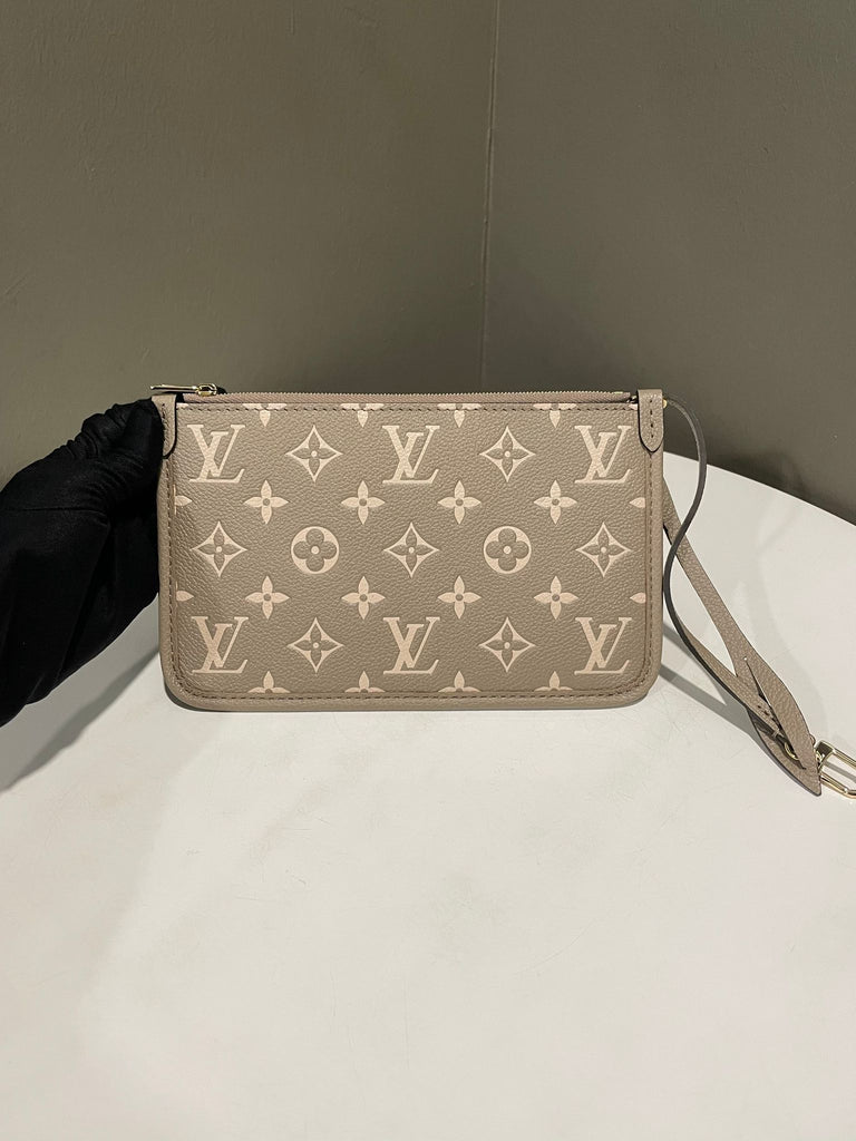 Louis Vuitton Zip Pouch Tourterelle/ Creme Monogram Empreinte