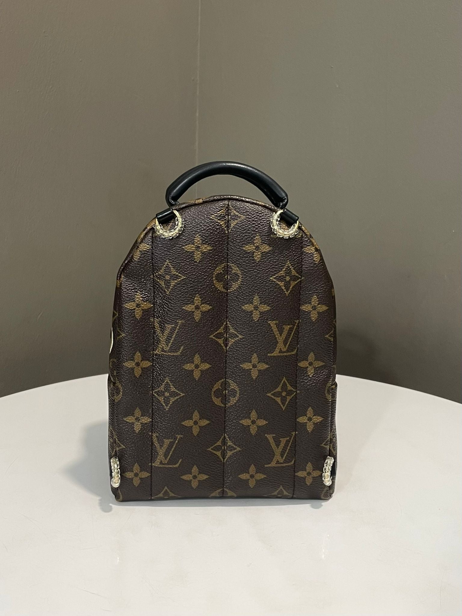 louis vuitton backpack lock Louis Vuitton Love Lock Palm Spring Mini Backpack Classic Monogram – LOVELOTSLUXURY
