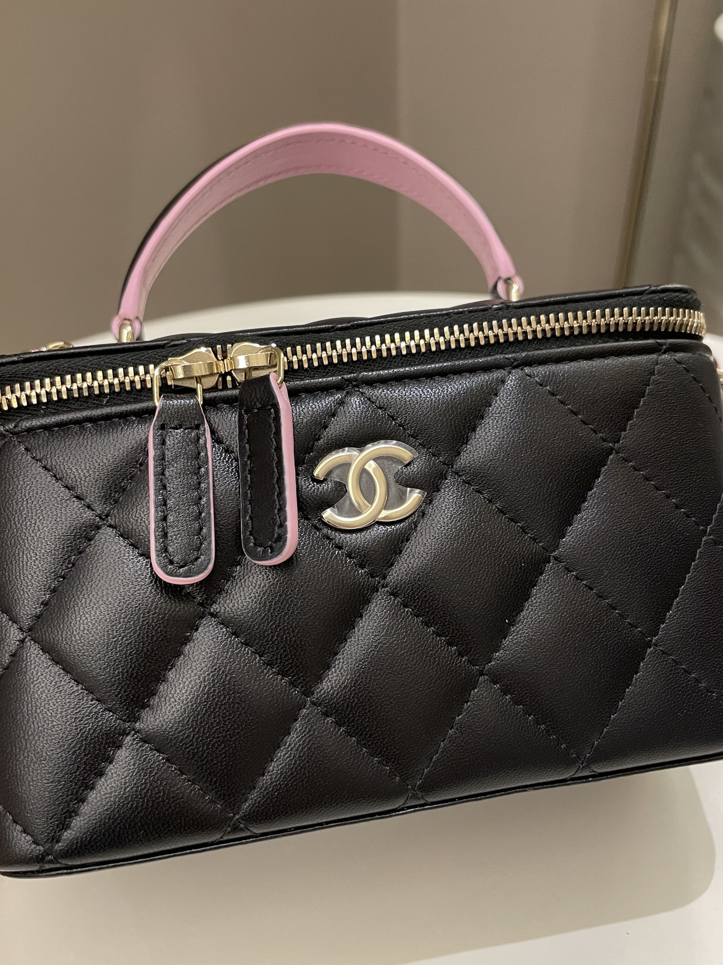 Chanel 23P Quilted Mini Vanity Rectangular Top Handle Black/ Pink Lambskin