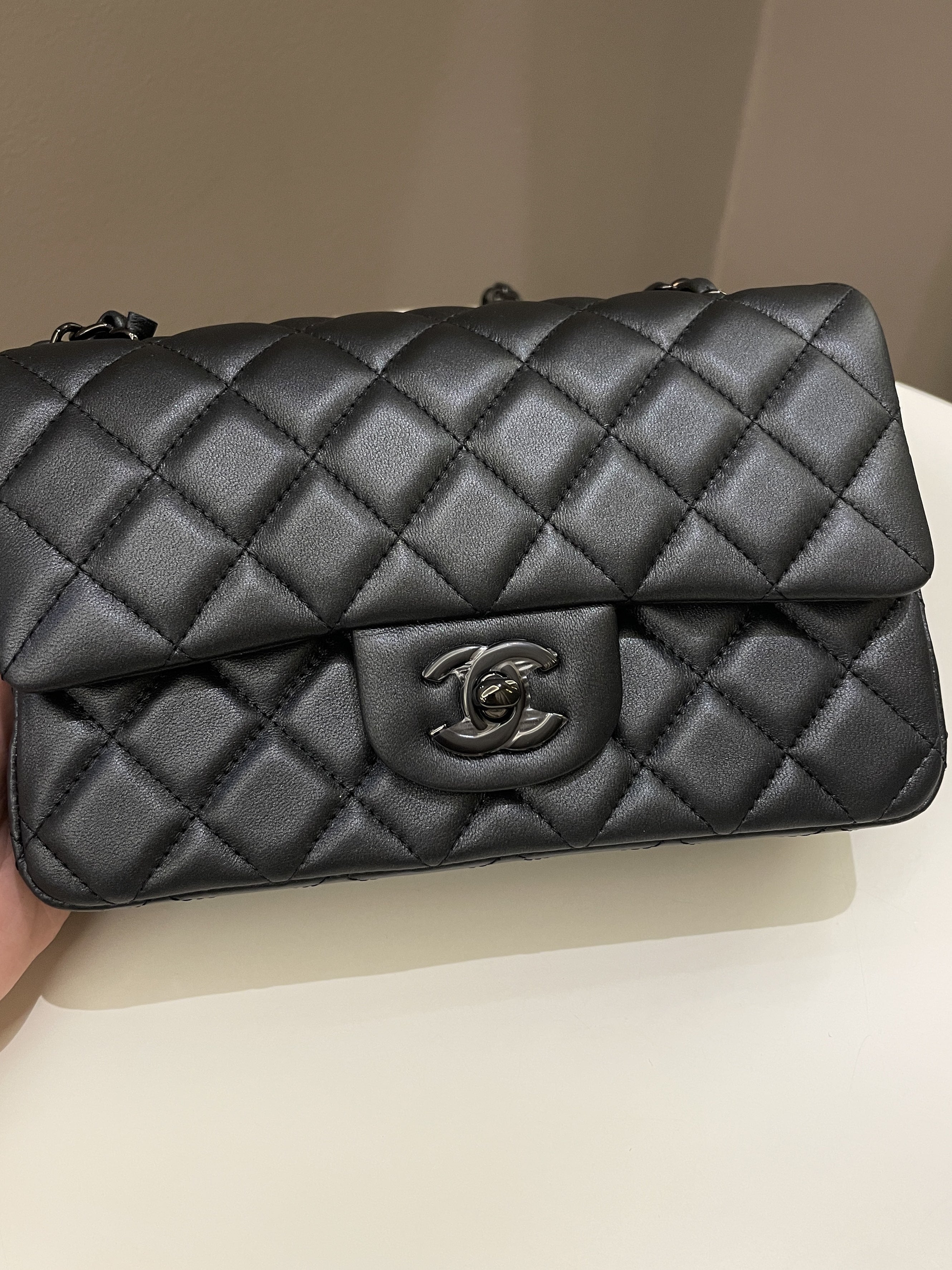 black and white chanel bag new