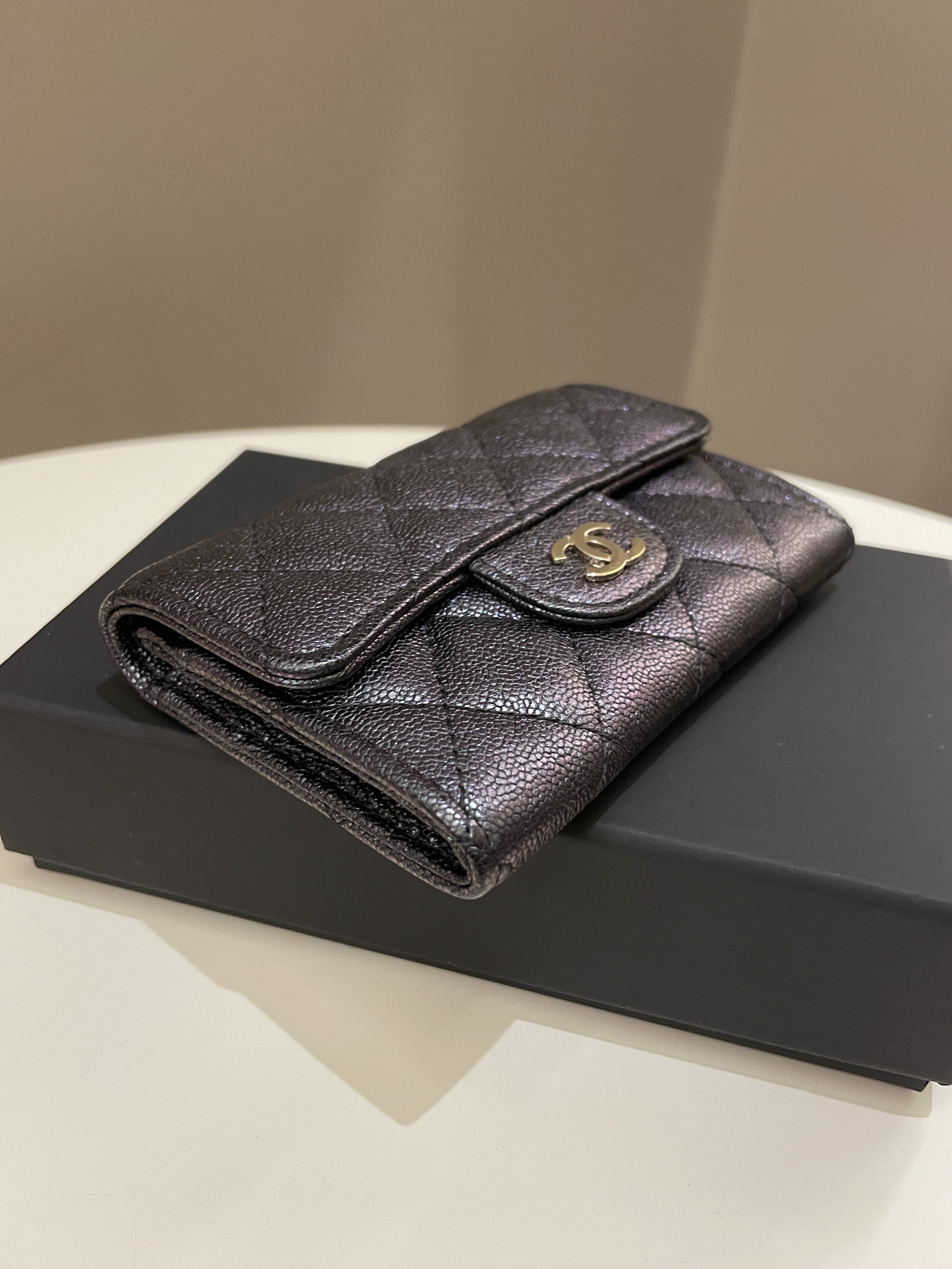 Chanel Classic Quilted Snap Card Holder Black Iridescent Caviar