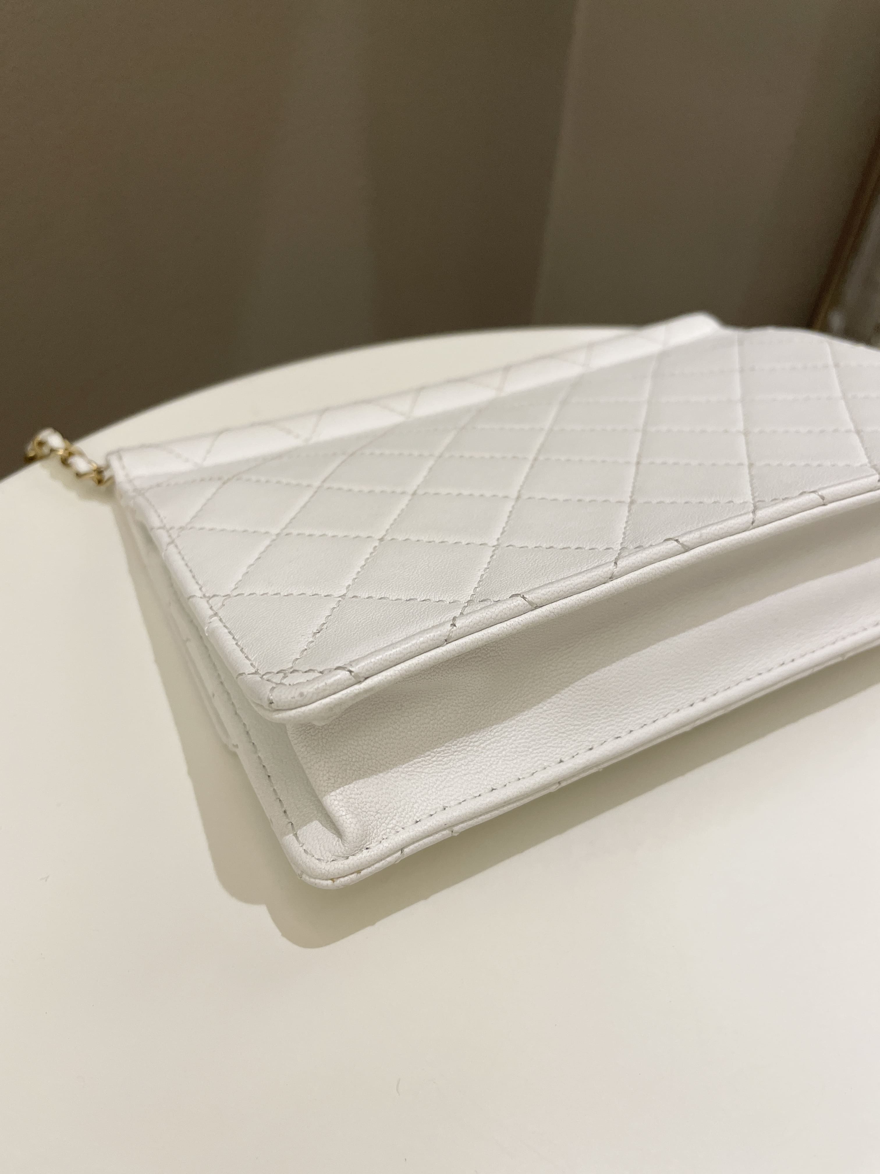 Chanel Pearl Chain Flap Bag White Stiff Lambskin