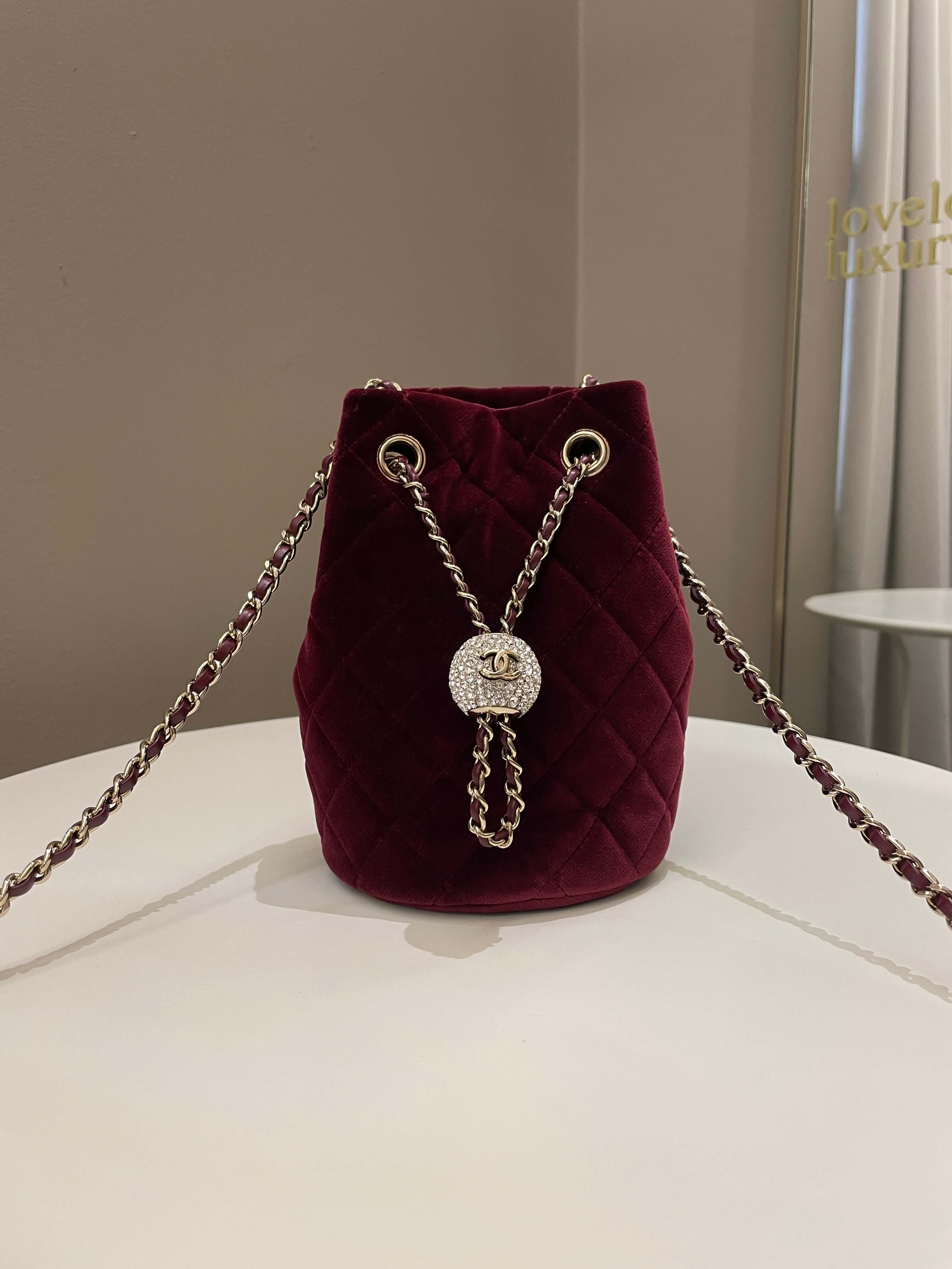 Chanel hotsell string bag