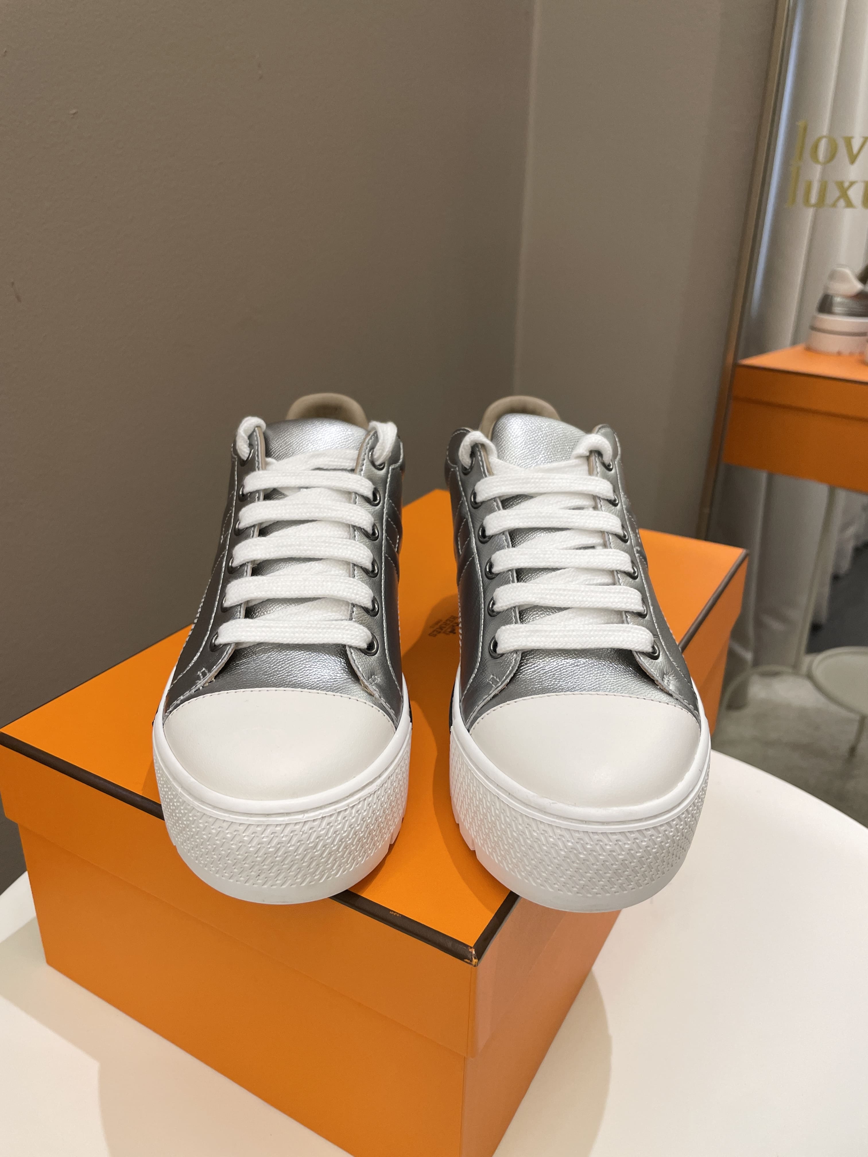 Hermes Voltage Sneaker Gris Argente/ Blanc Size 35.5