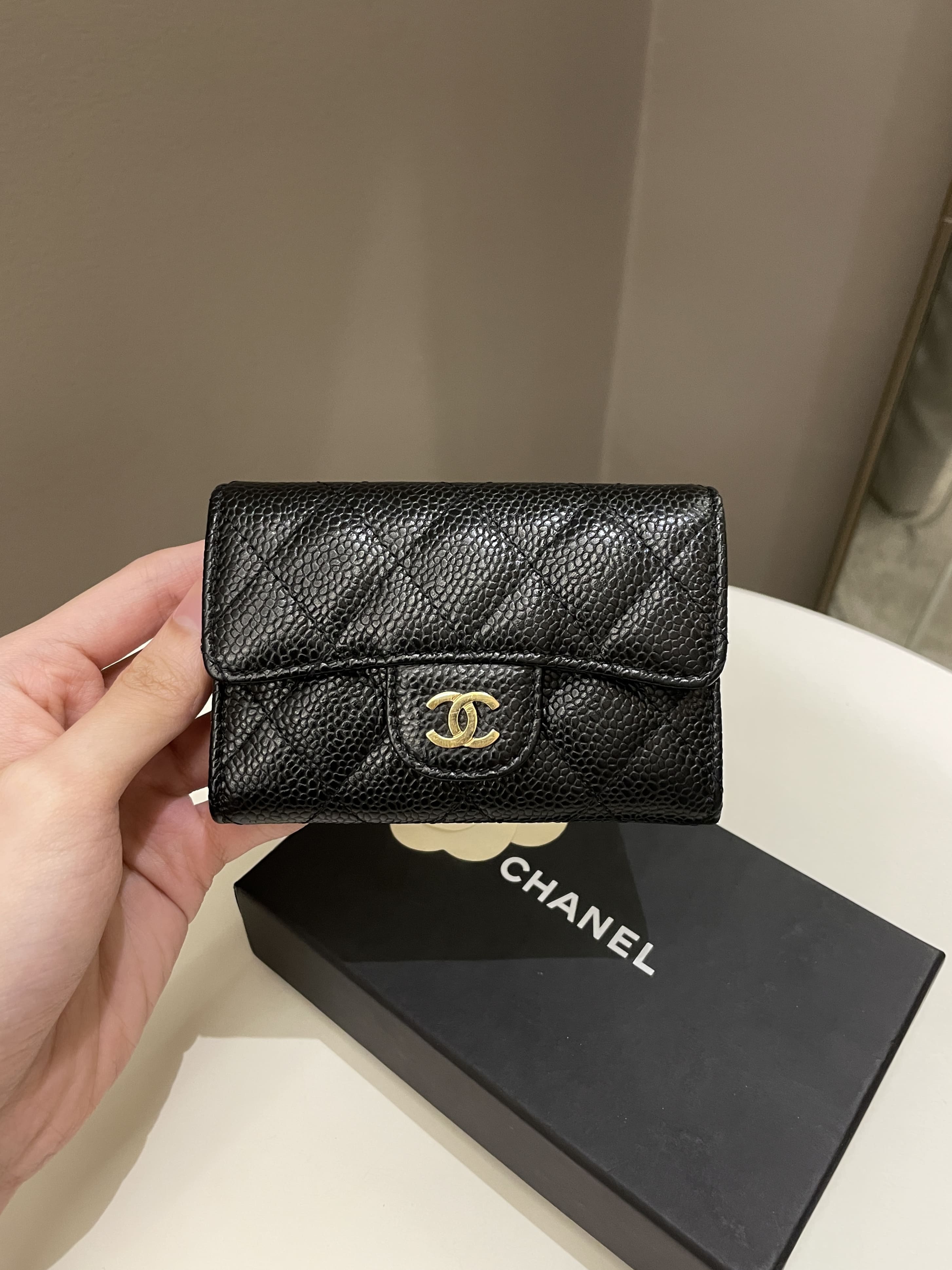 Chanel Mini Caviar Card Case on Chain – STYLISHTOP