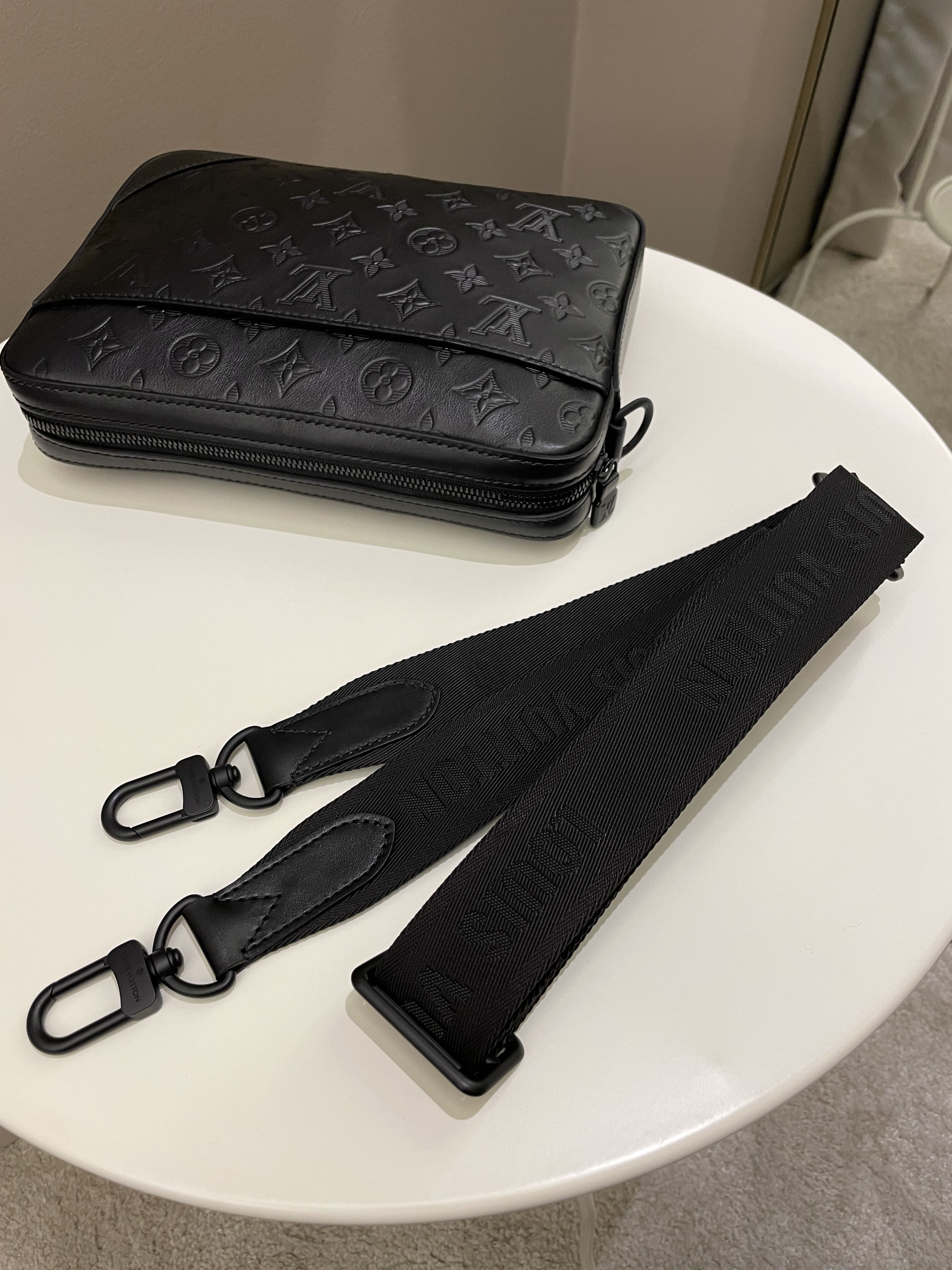 Louis Vuitton Duo Messenger Bag Black