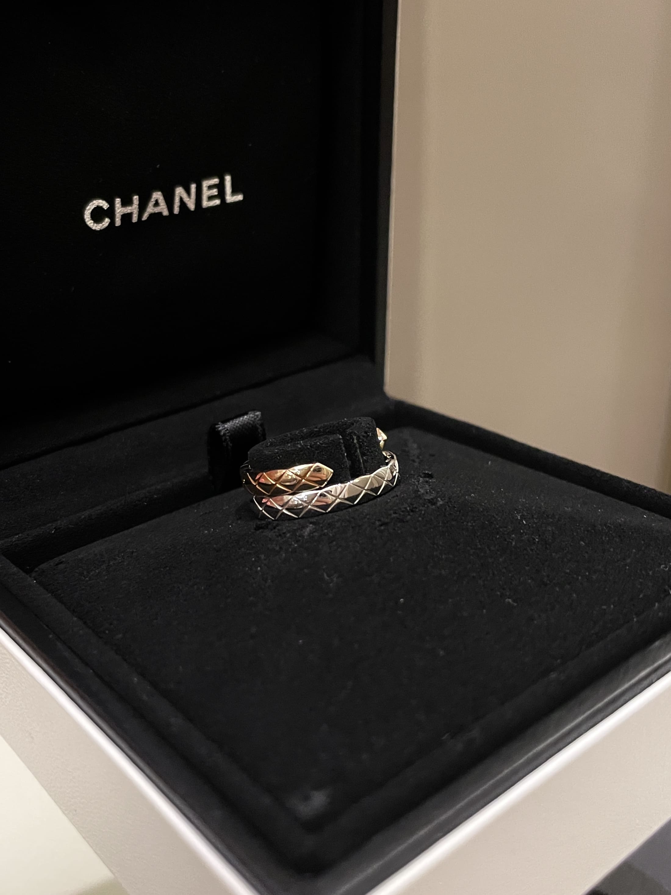 Chanel CoCo Crush Toi Et Moi Ring 18K White Gold 18K Beige Gold