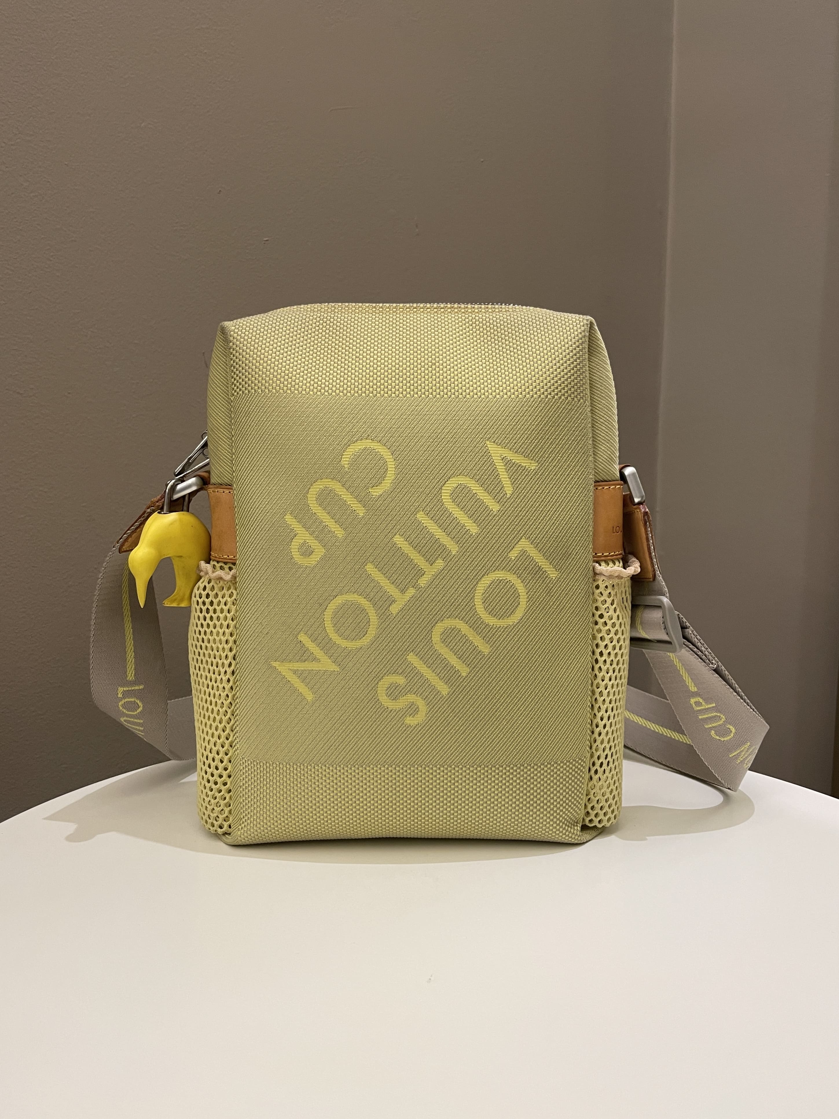 Louis Vuitton Cup Damier Weatherly Bag Lime Green – ＬＯＶＥＬＯＴＳＬＵＸＵＲＹ