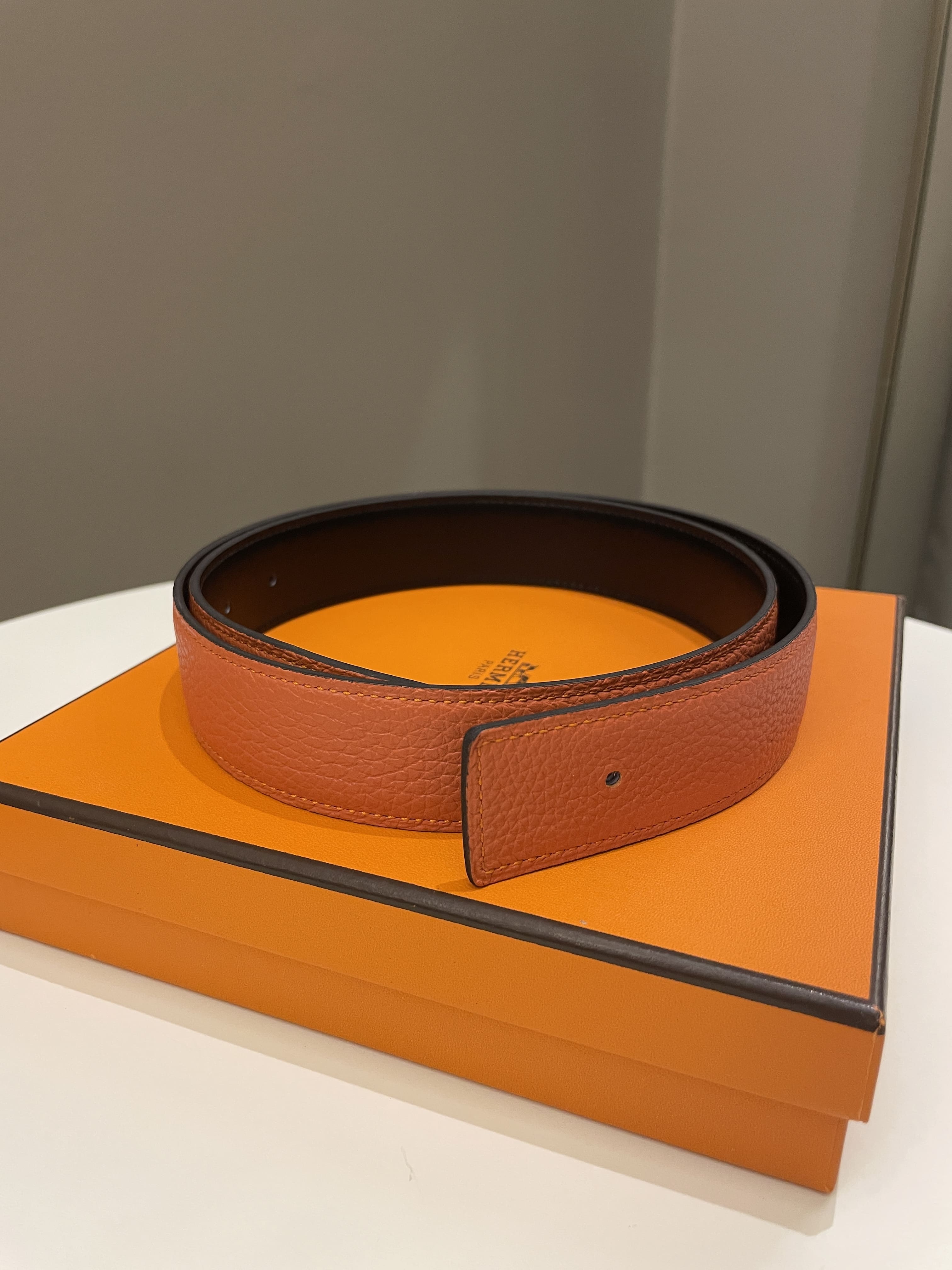 Hermes H Reversible Belt Strap Black Orange LOVELOTSLUXURY hermes-h-reversible-belt-strap-black-orange-lovelotsluxury