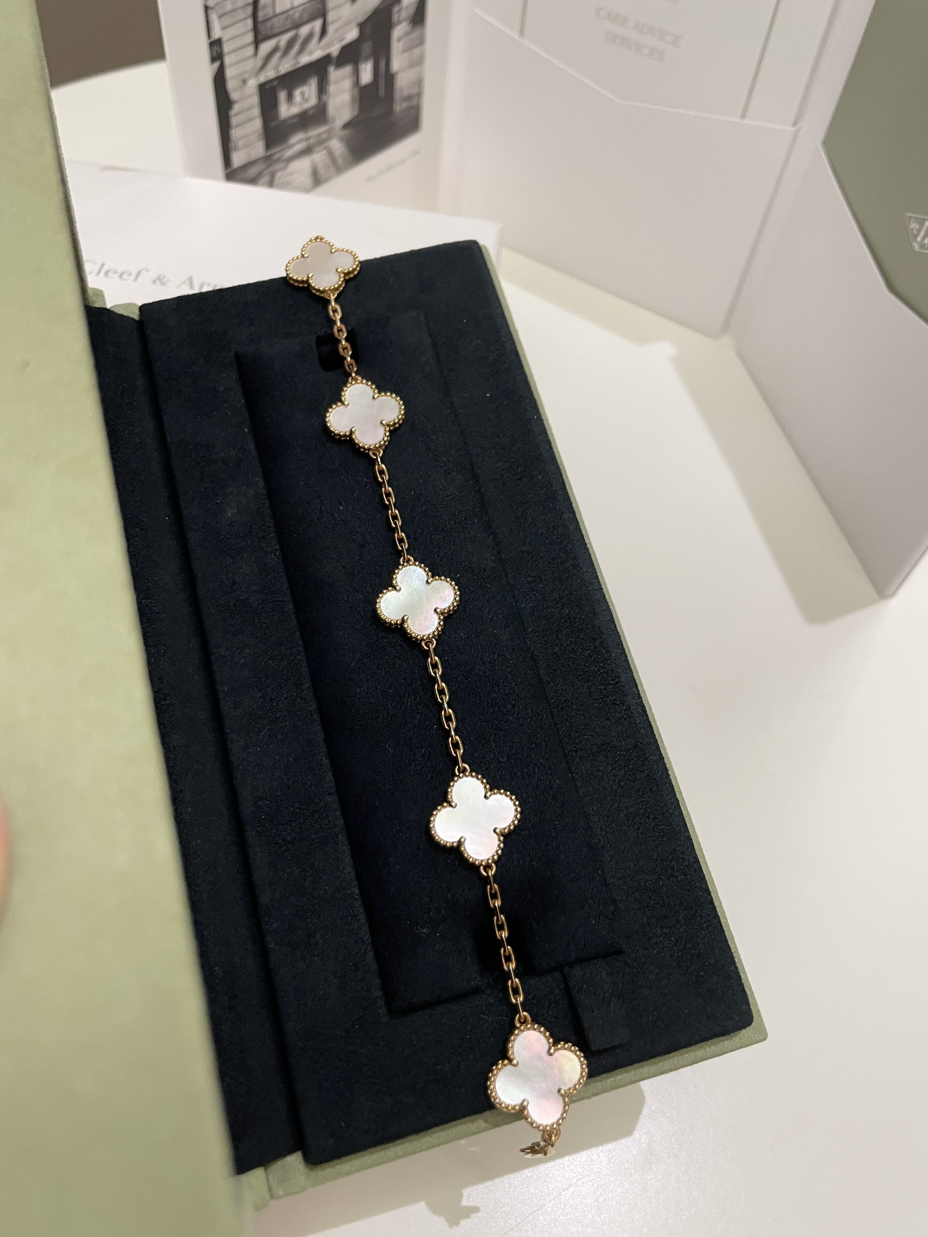 Van Cleef Arpels Vintage Alhambra 5 Motif Bracelet White Mother Of Pearl