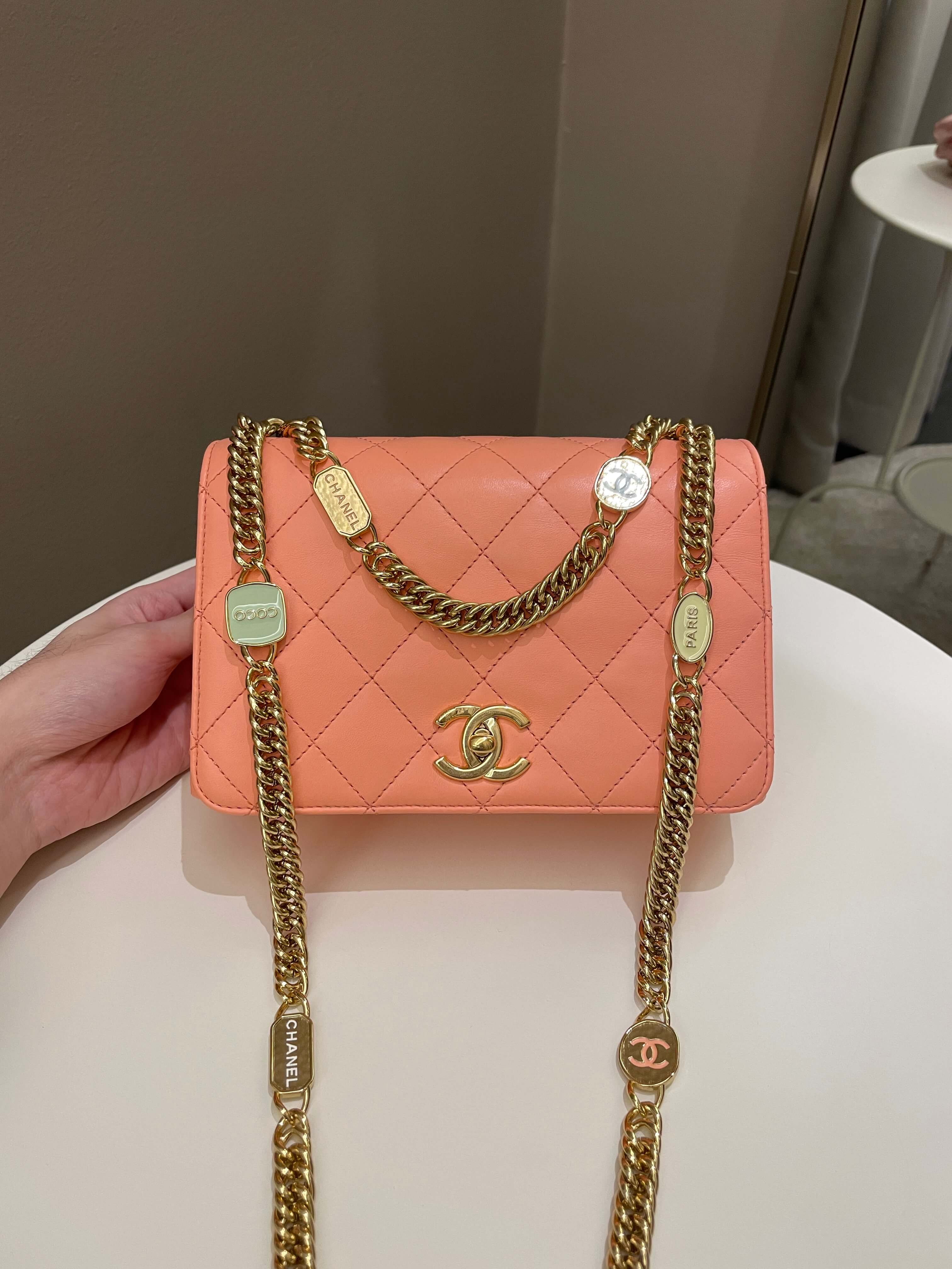 Chanel 23C Charm Chain Flap Bag Light Orange Stiff Lambskin – ＬＯＶＥＬＯＴＳＬＵＸＵＲＹ