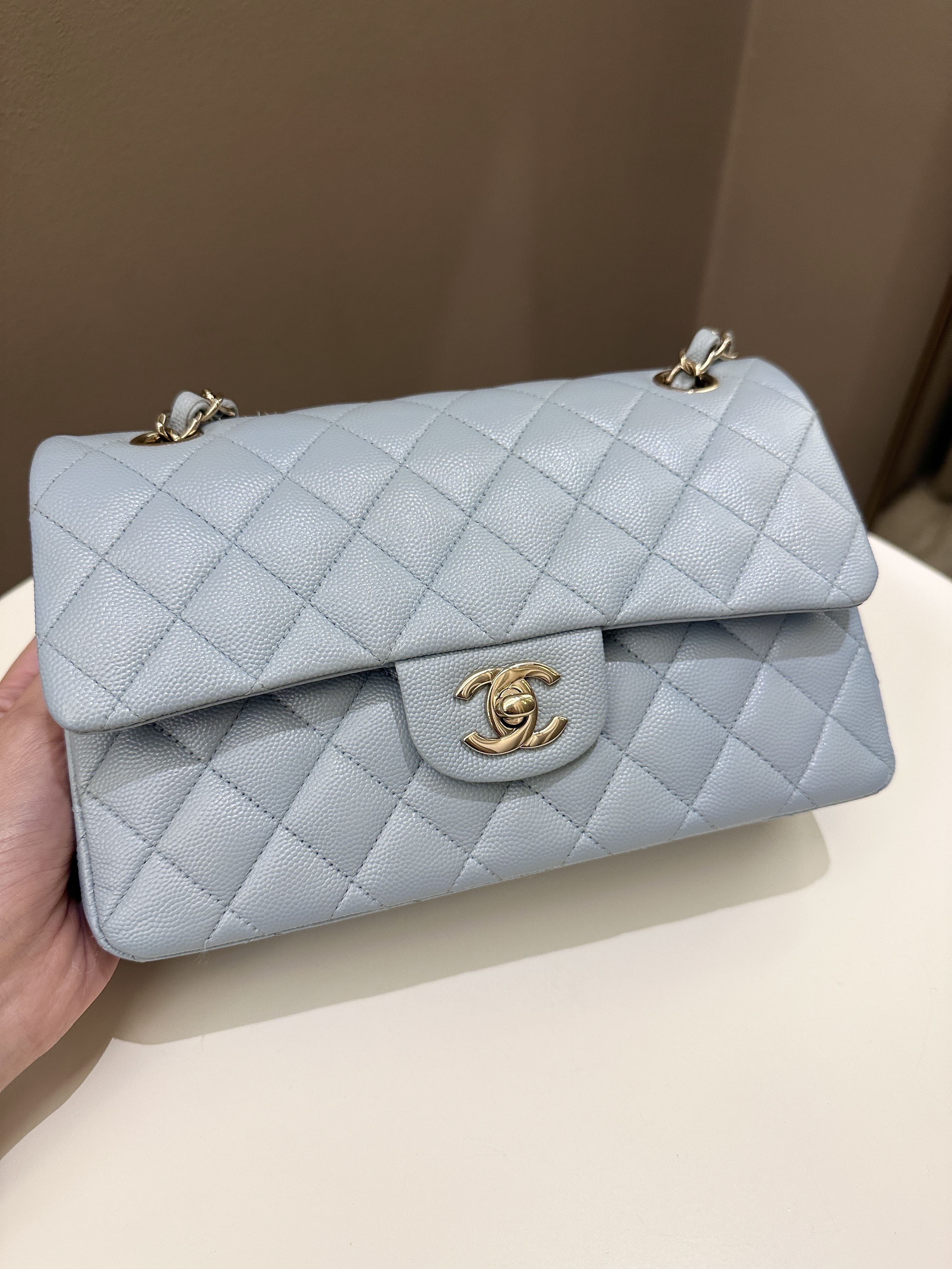 Chanel 22P Classic Quilted Small Double Flap Light Blue Caviar –  ＬＯＶＥＬＯＴＳＬＵＸＵＲＹ