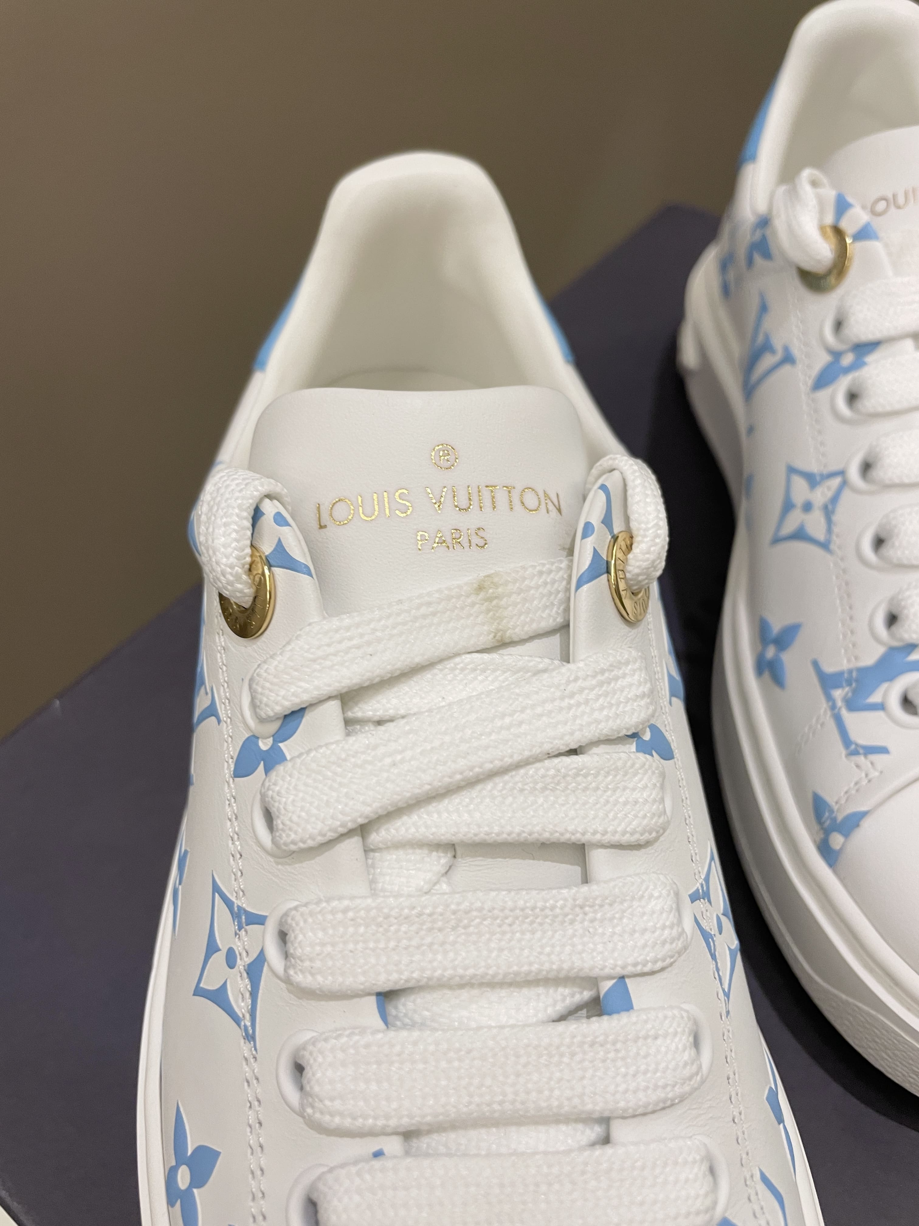 Louis Vuitton Time Out Sneaker, White, 35