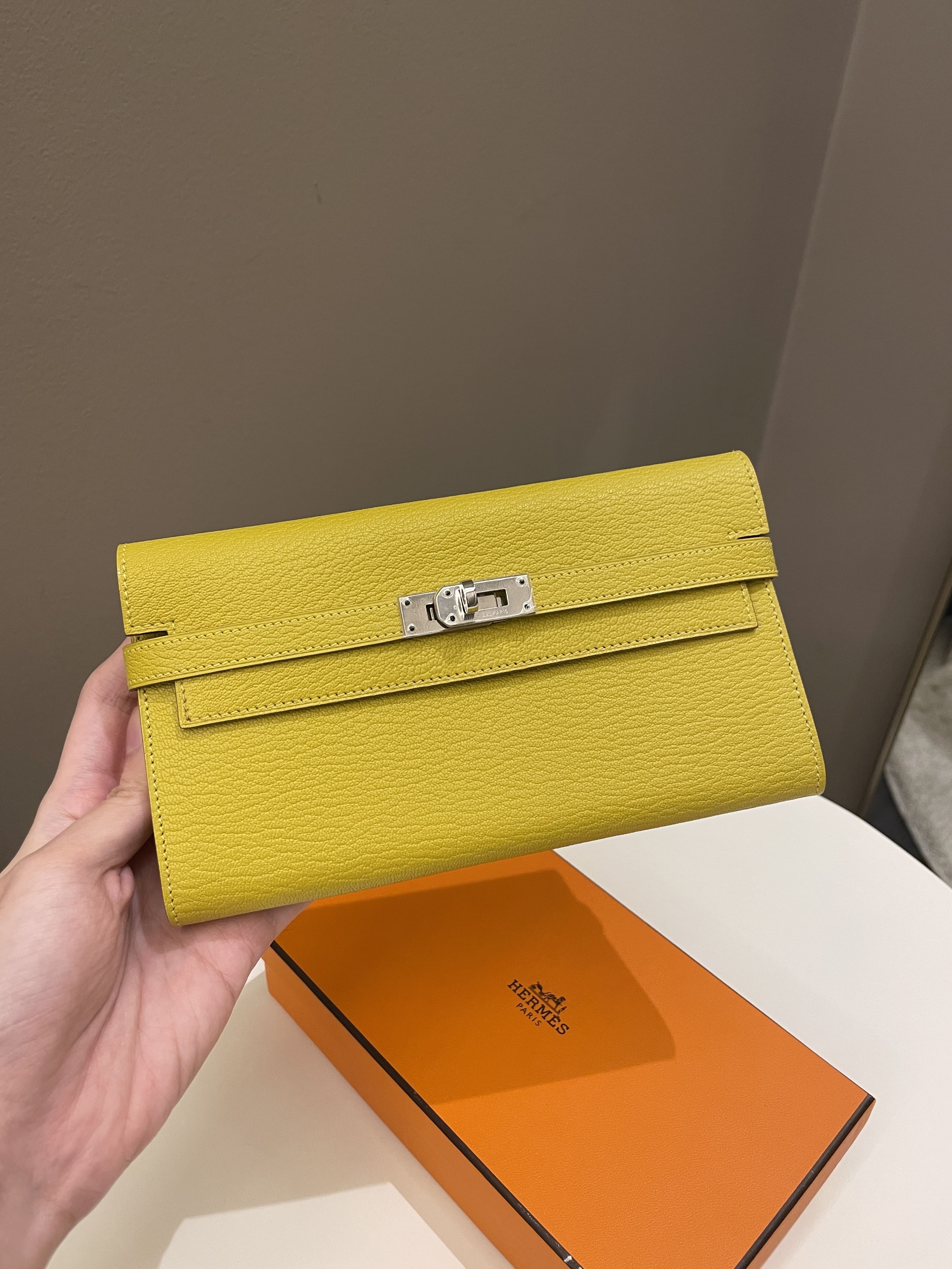 Hermes Kelly Wallet Lime Yellow Chèvre