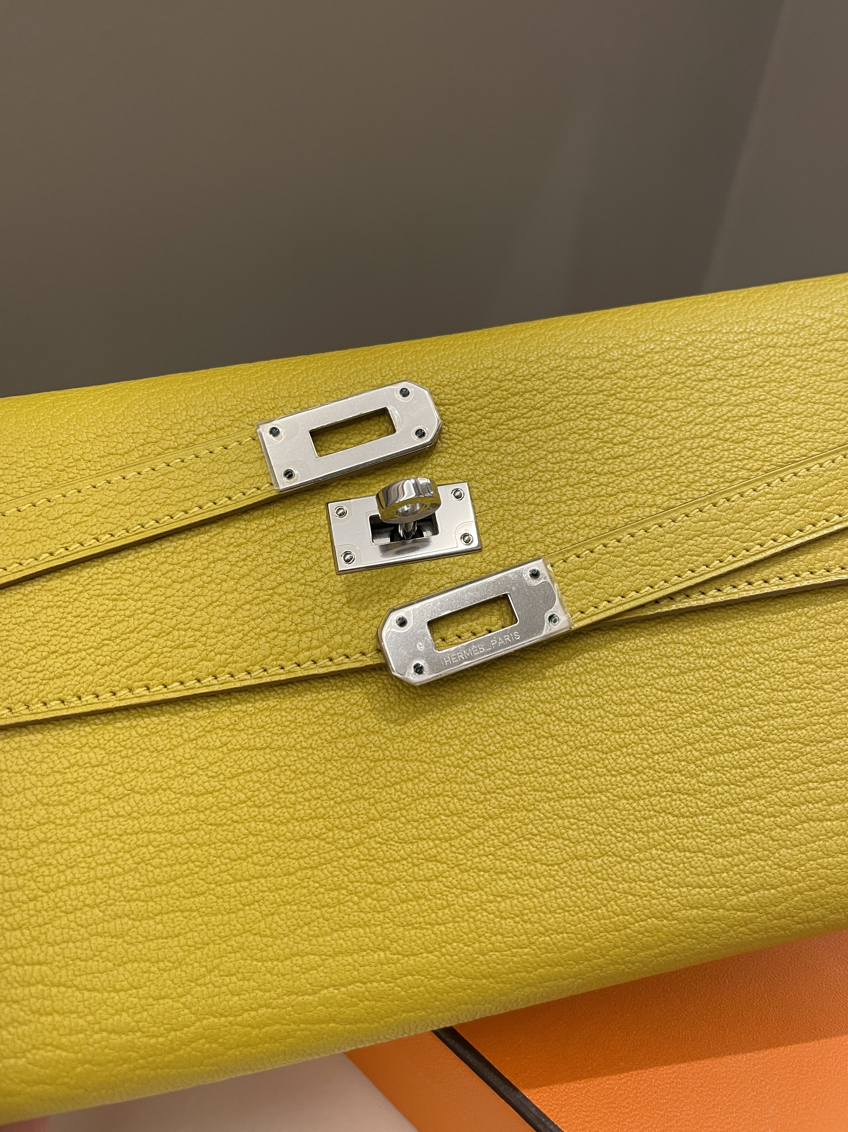 Hermes Kelly Wallet Lime Yellow Chèvre