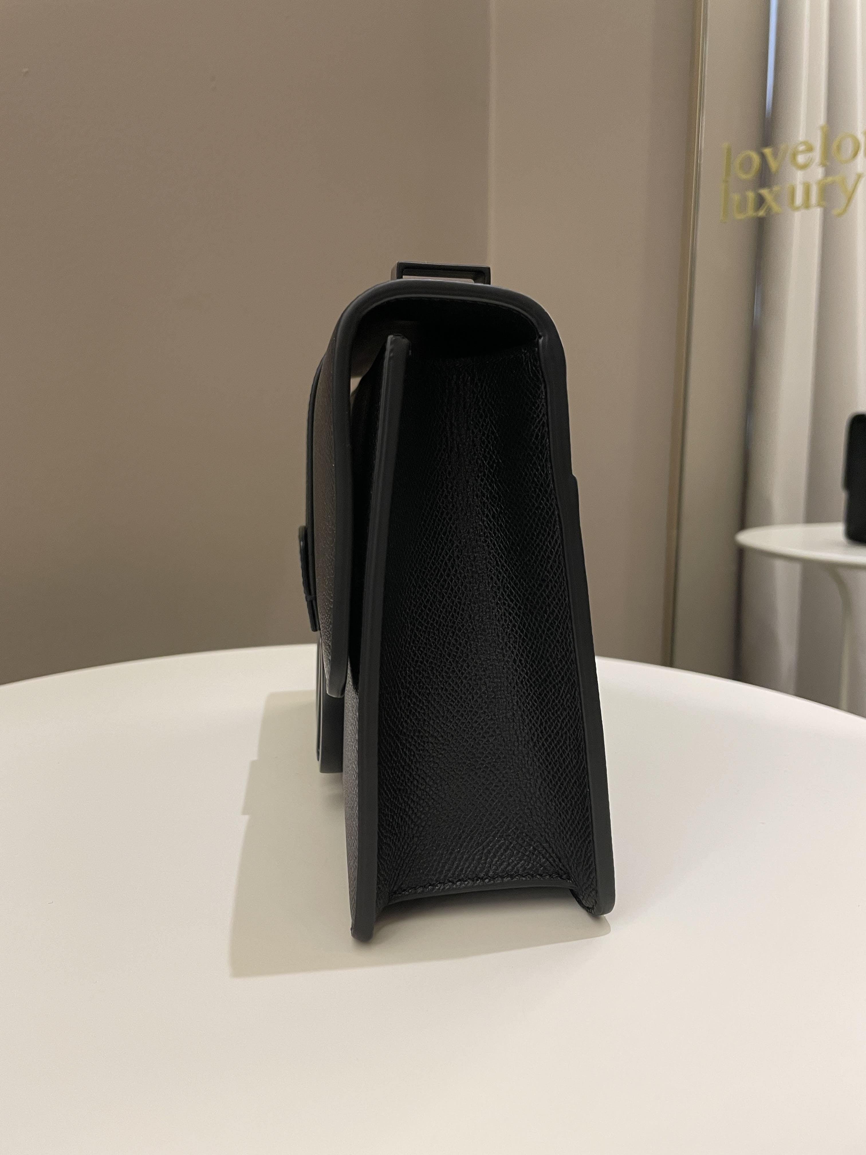 Dior Montaigne 30 Ultramatt Black Grained Calfskin
