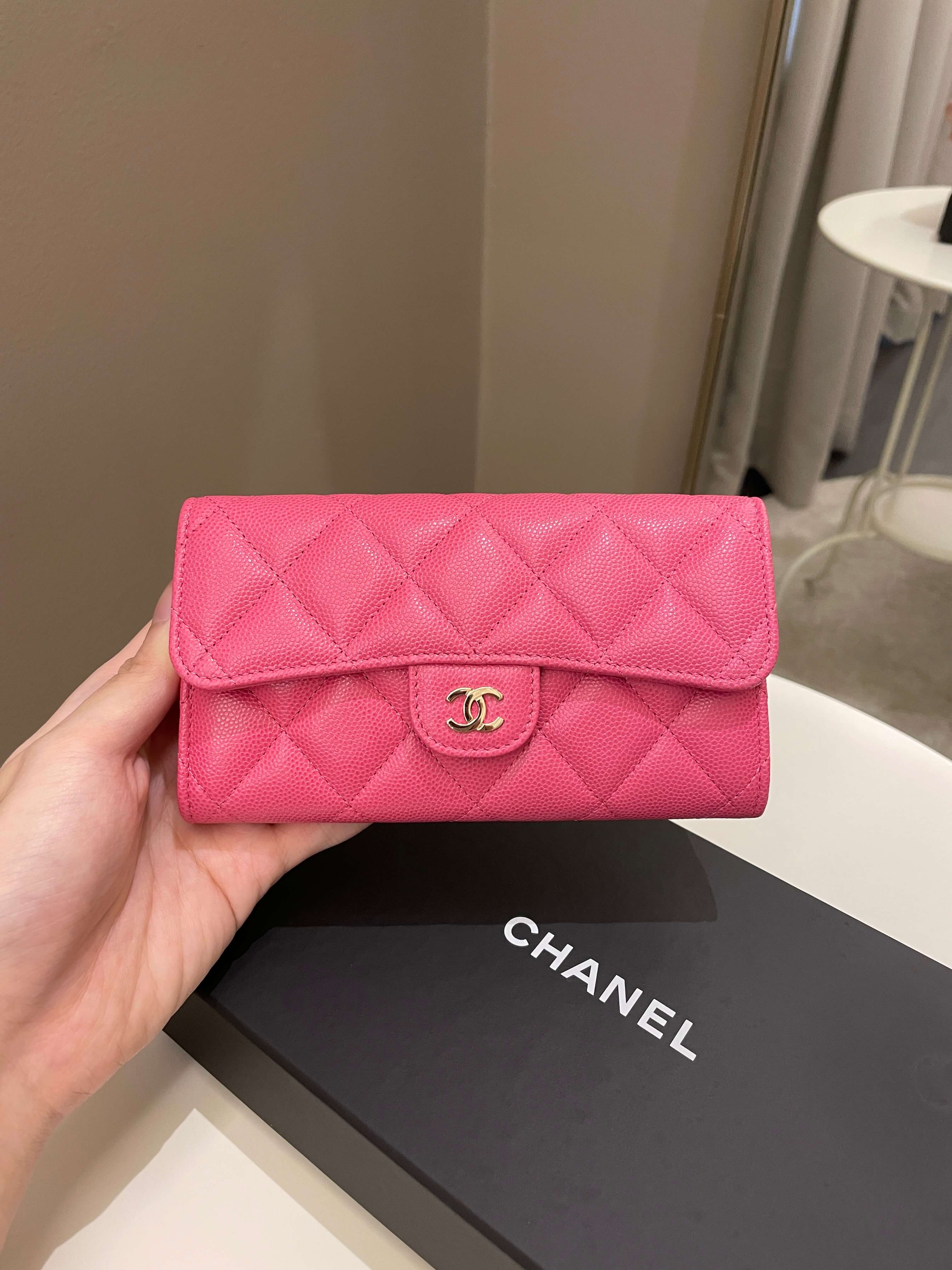 pink chanel caviar flap wallet