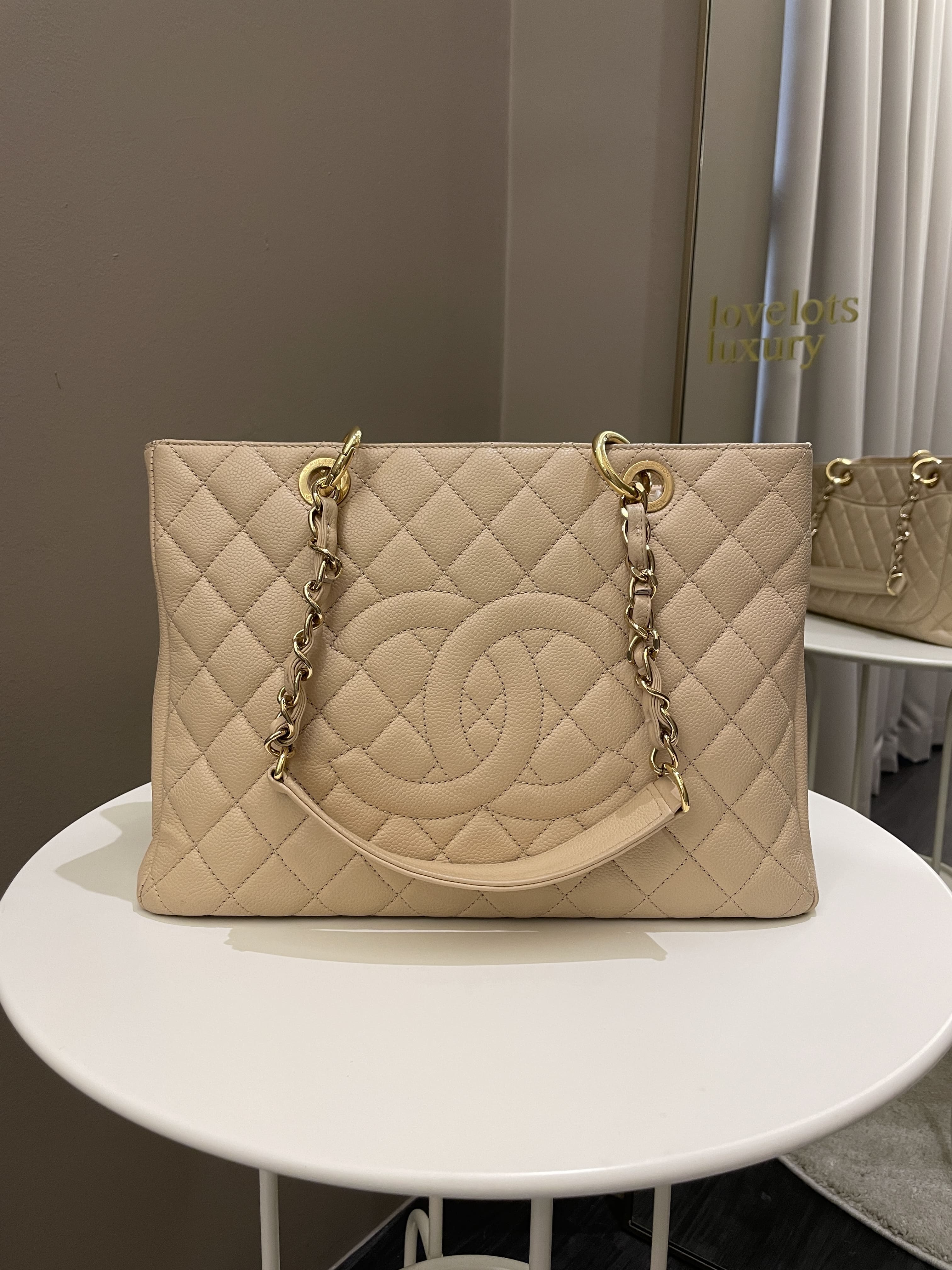 Chanel Classic Quilted GST Beige Caviar – ＬＯＶＥＬＯＴＳＬＵＸＵＲＹ