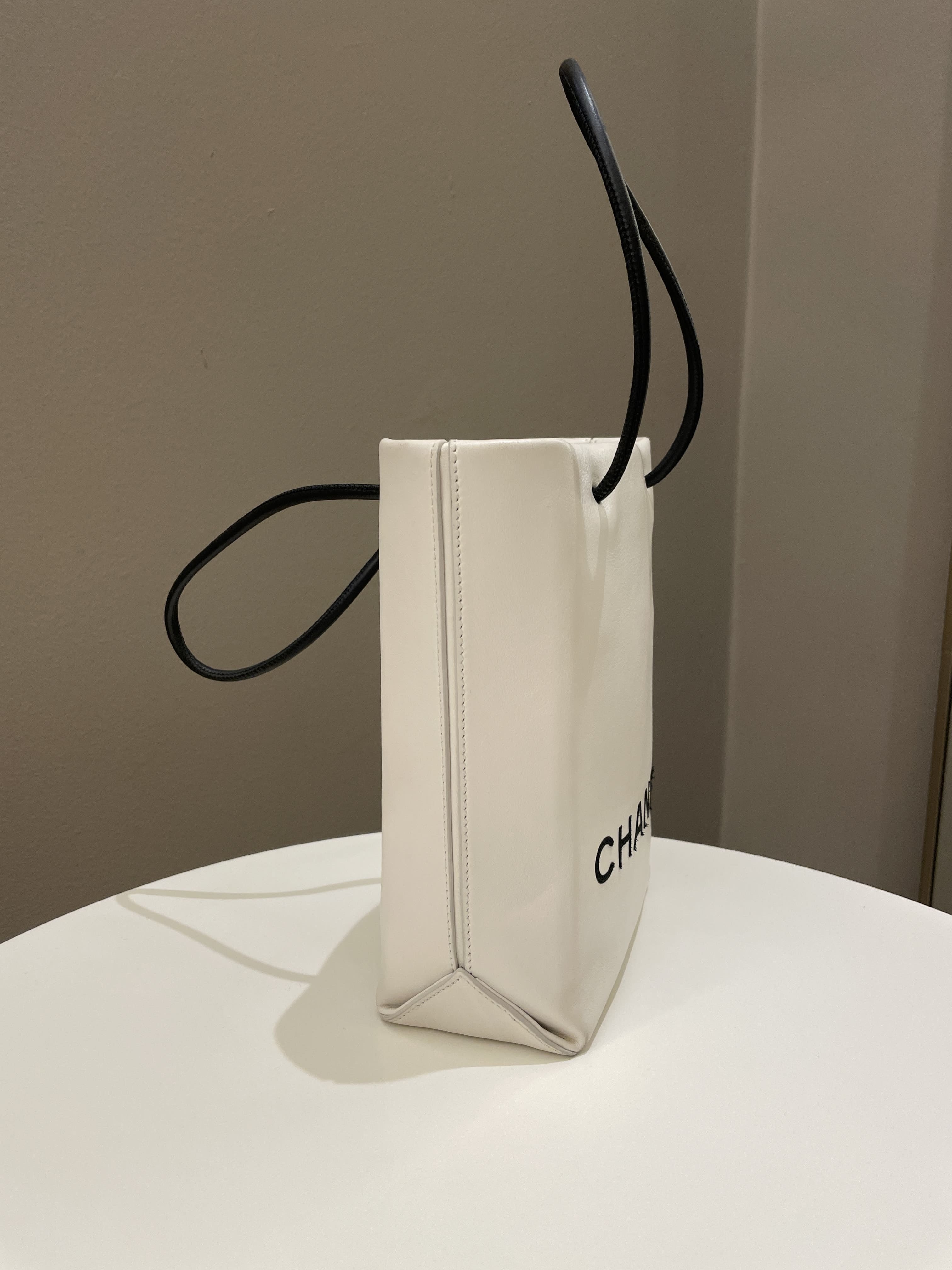 Chanel Vertical Shopping Bag Ivory / Black Calfskin