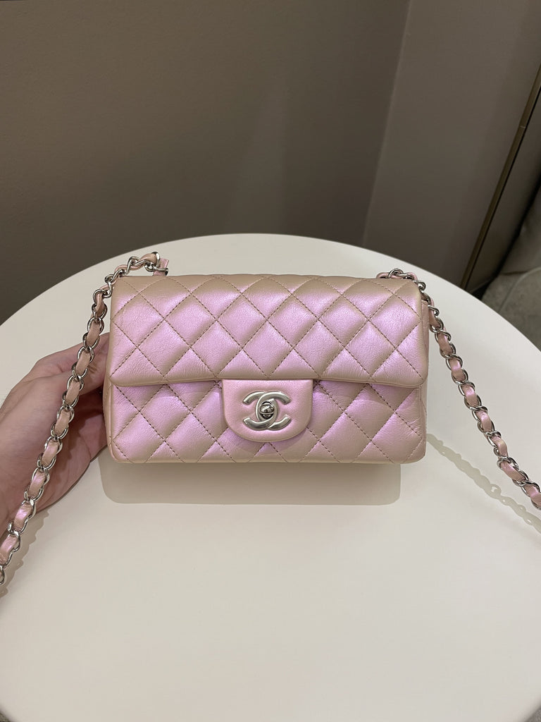 Chanel Iridescent Pearl Off-White Caviar Leather Quilted Medium 10