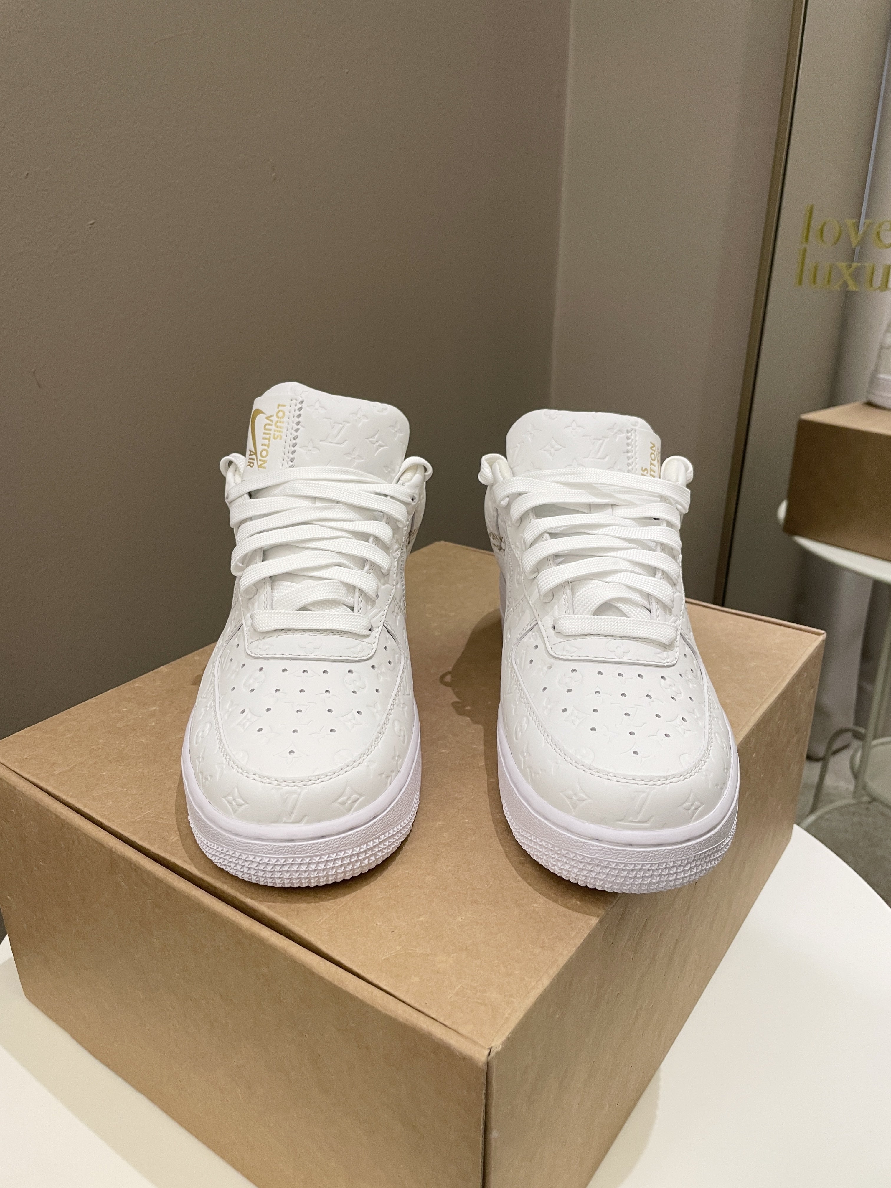 Louis Vuitton Air Force 1 sneakers White US 7