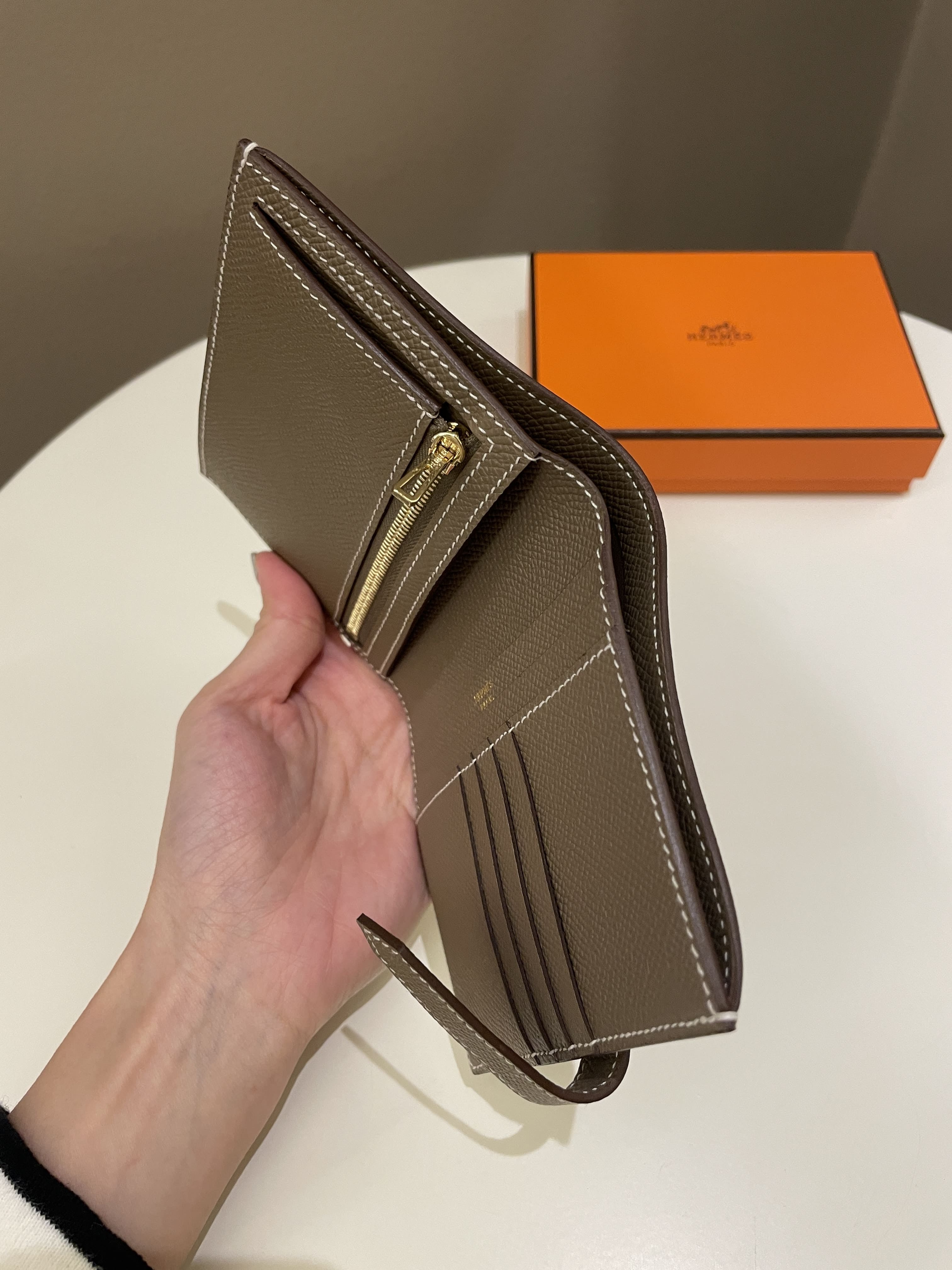 Hermes Bearn Compact Wallet Etoupe Epsom